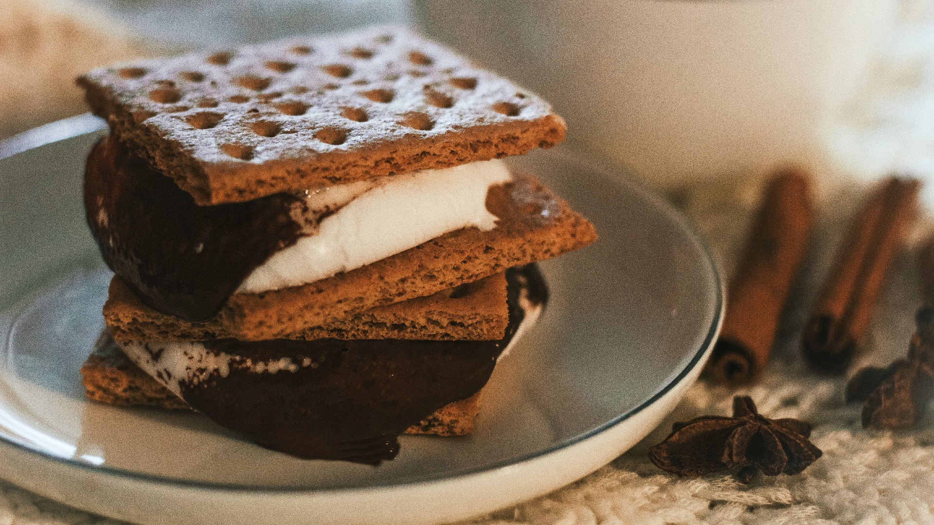 2. Biscuits Graham