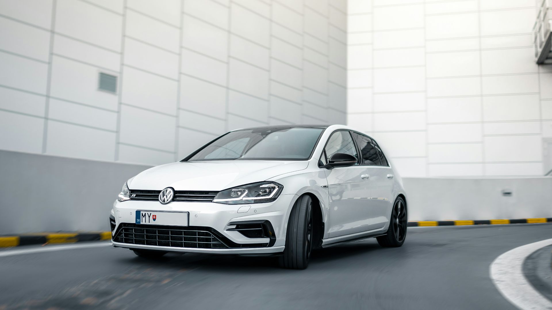 10. Volkswagen Golf GTI