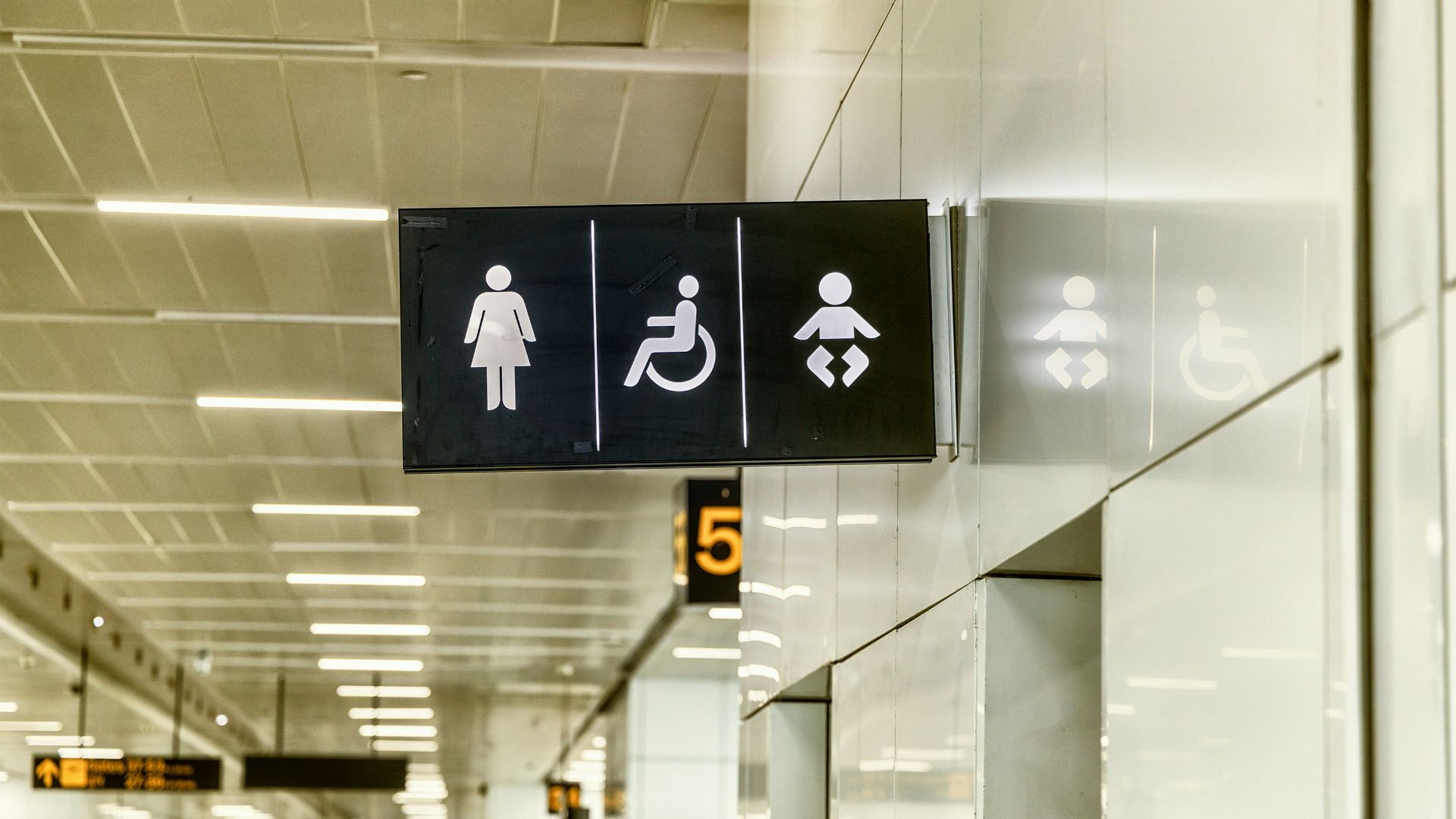 10. Sorties en groupe aux toilettes