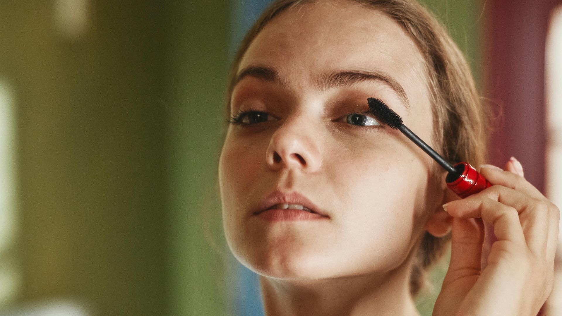 4. Mascara coloré