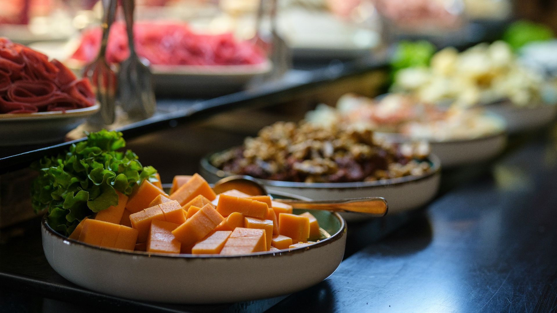 13. Ne vous privez pas de manger avant