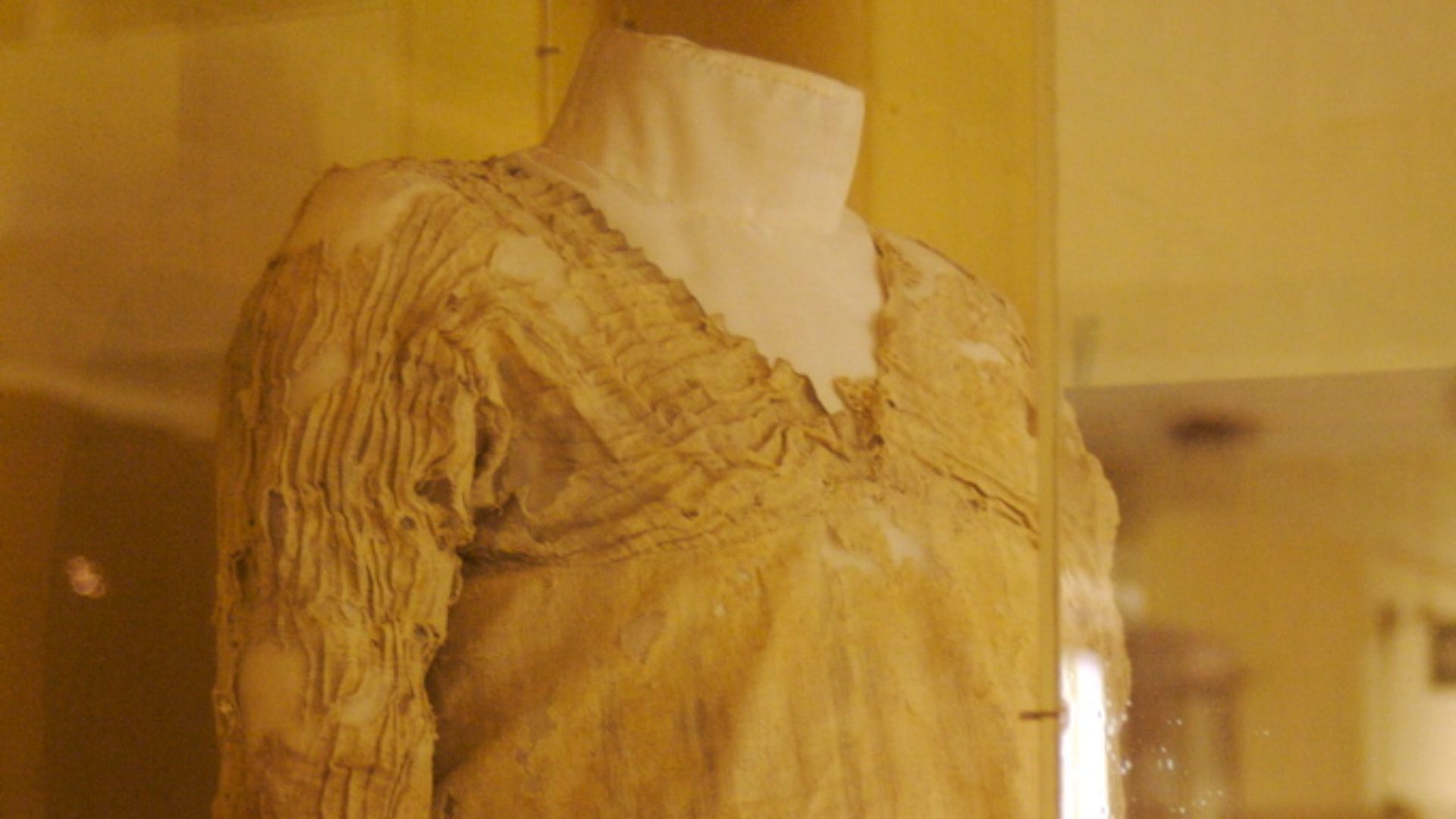 8. La robe Tarkhan