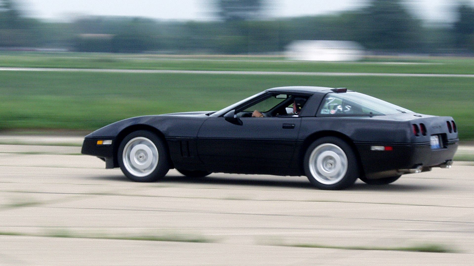 11. La ZR-1 était la « super-Corvette » des années 1990