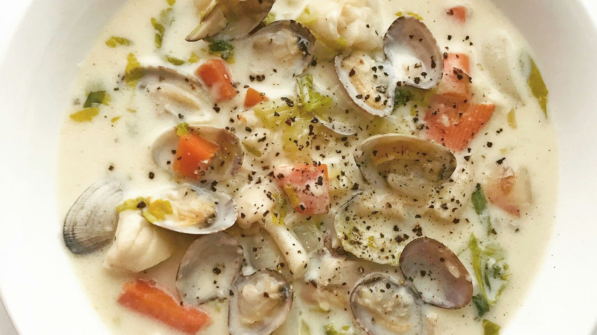 2. Soupe de palourdes en morceaux Campbell’s, assaisonnée à l’OLD BAY