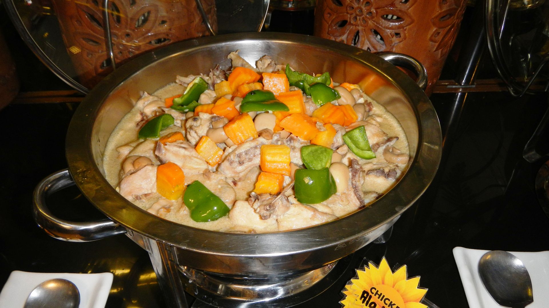 1. Poulet à la King