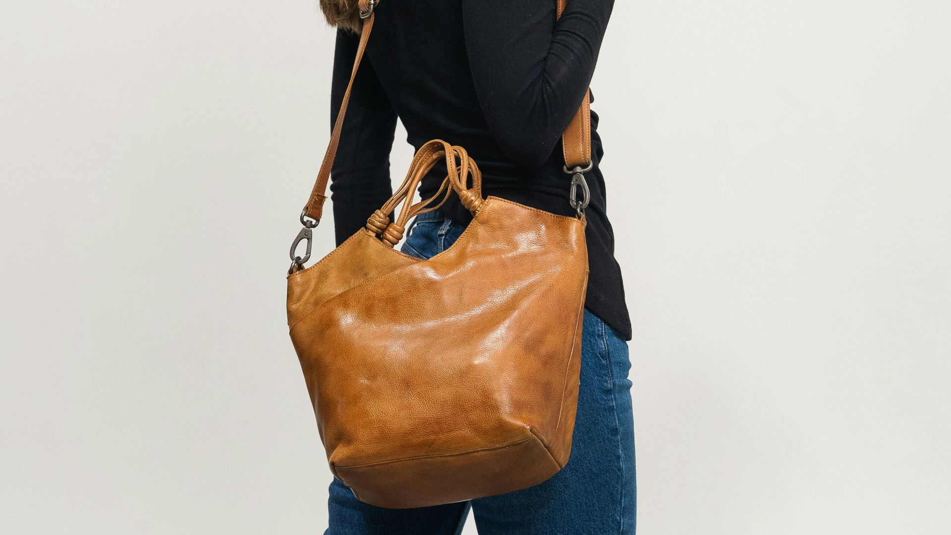 16. Sacs cabas ou cartables structurés