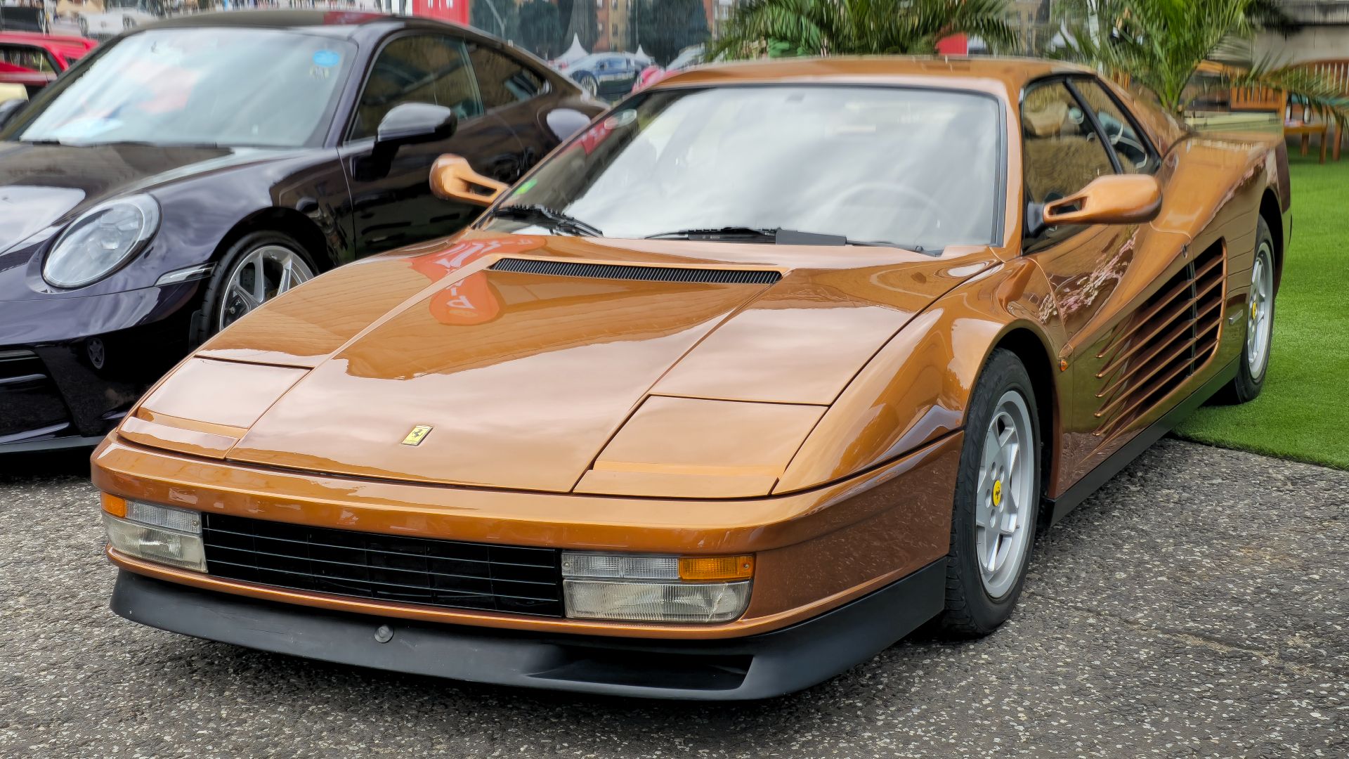 4. Ferrari Testarossa