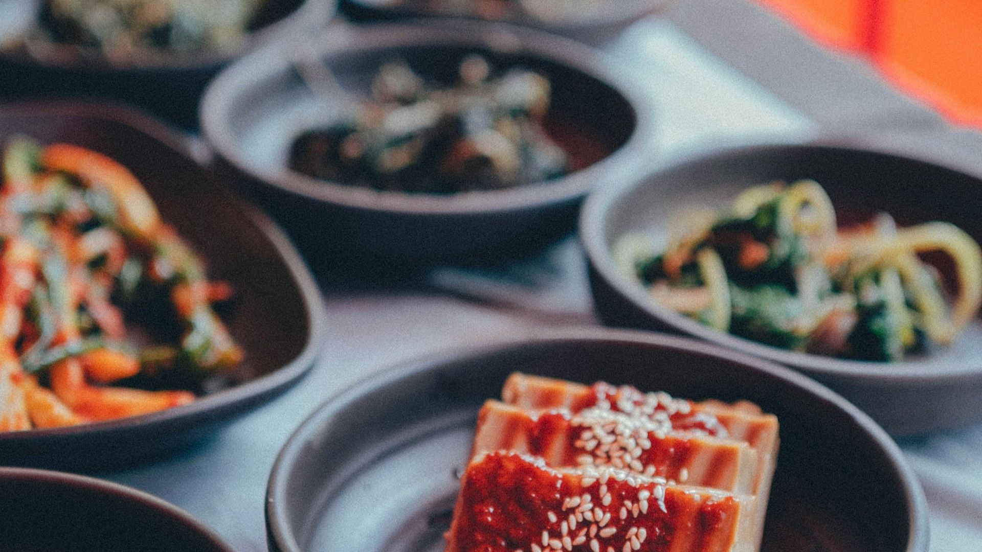 8. Utilisez des plats de service plus petits