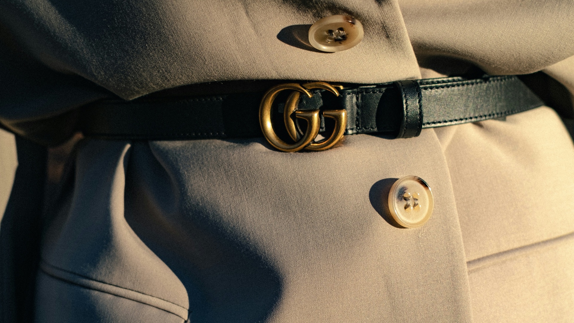 12. N'oubliez pas la ceinture