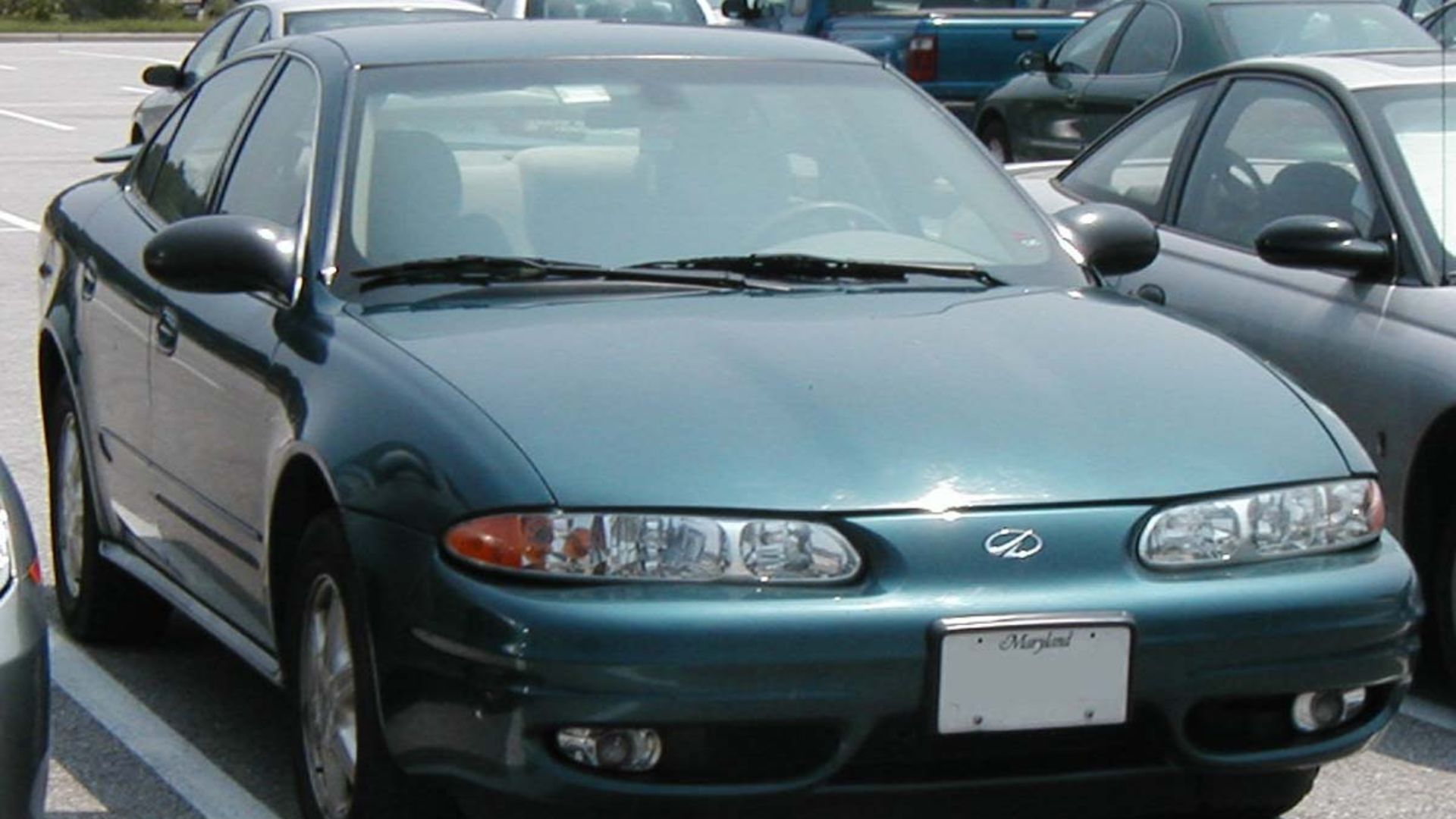 10. Oldsmobile Alero Final 500 de 2004