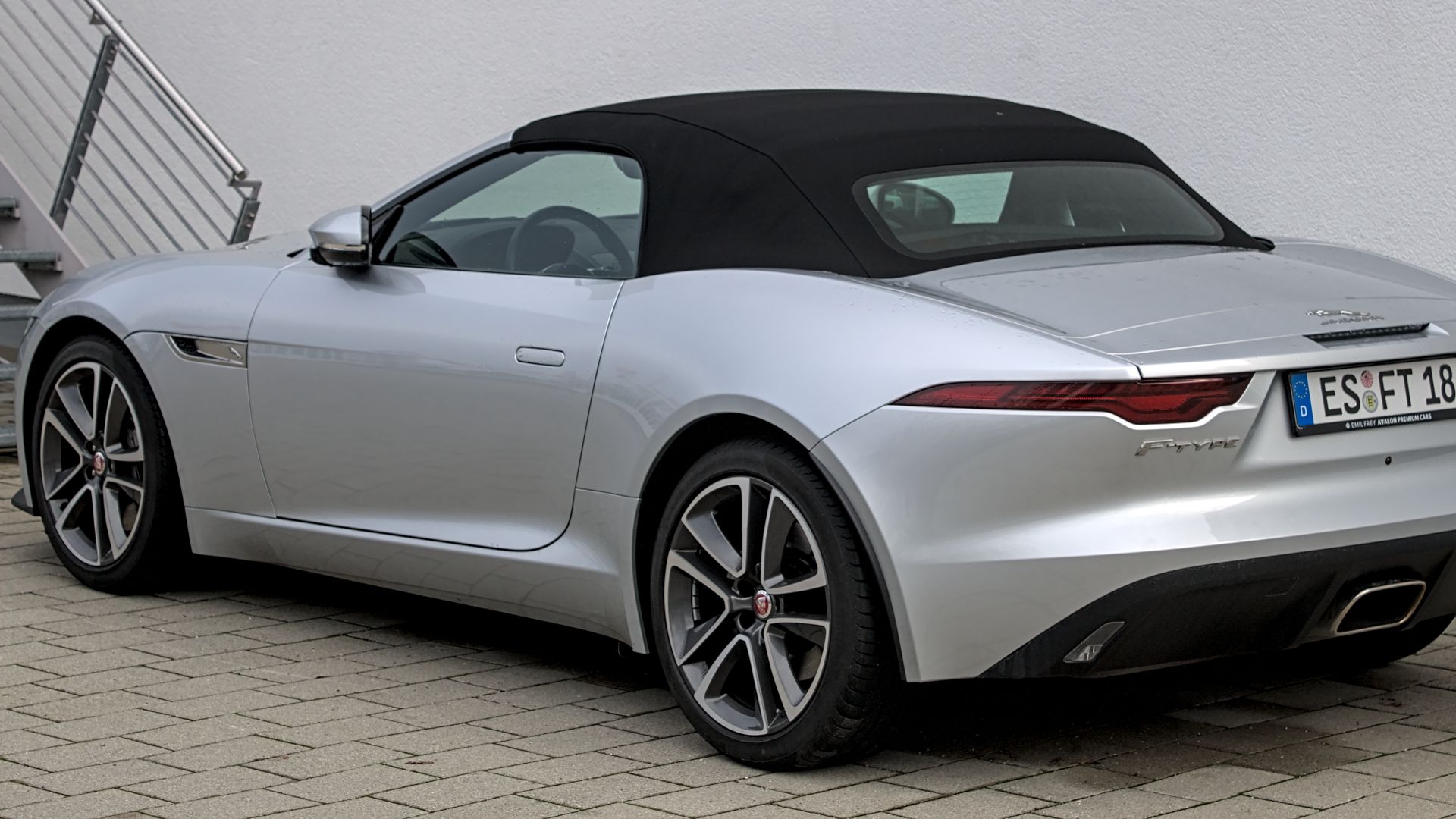 6. Jaguar F-Type Cabriolet