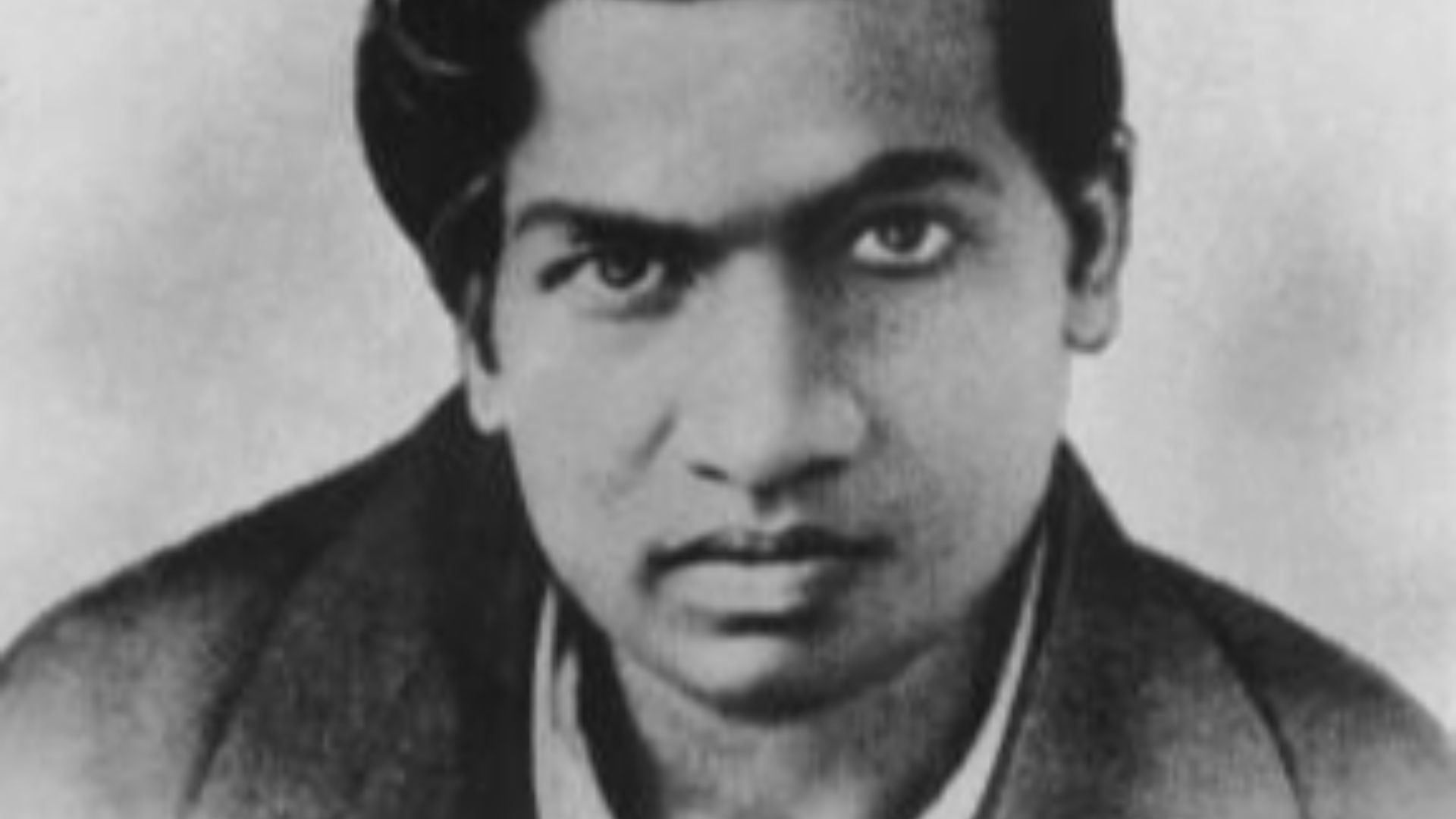 16. Srinivasa Ramanujan
