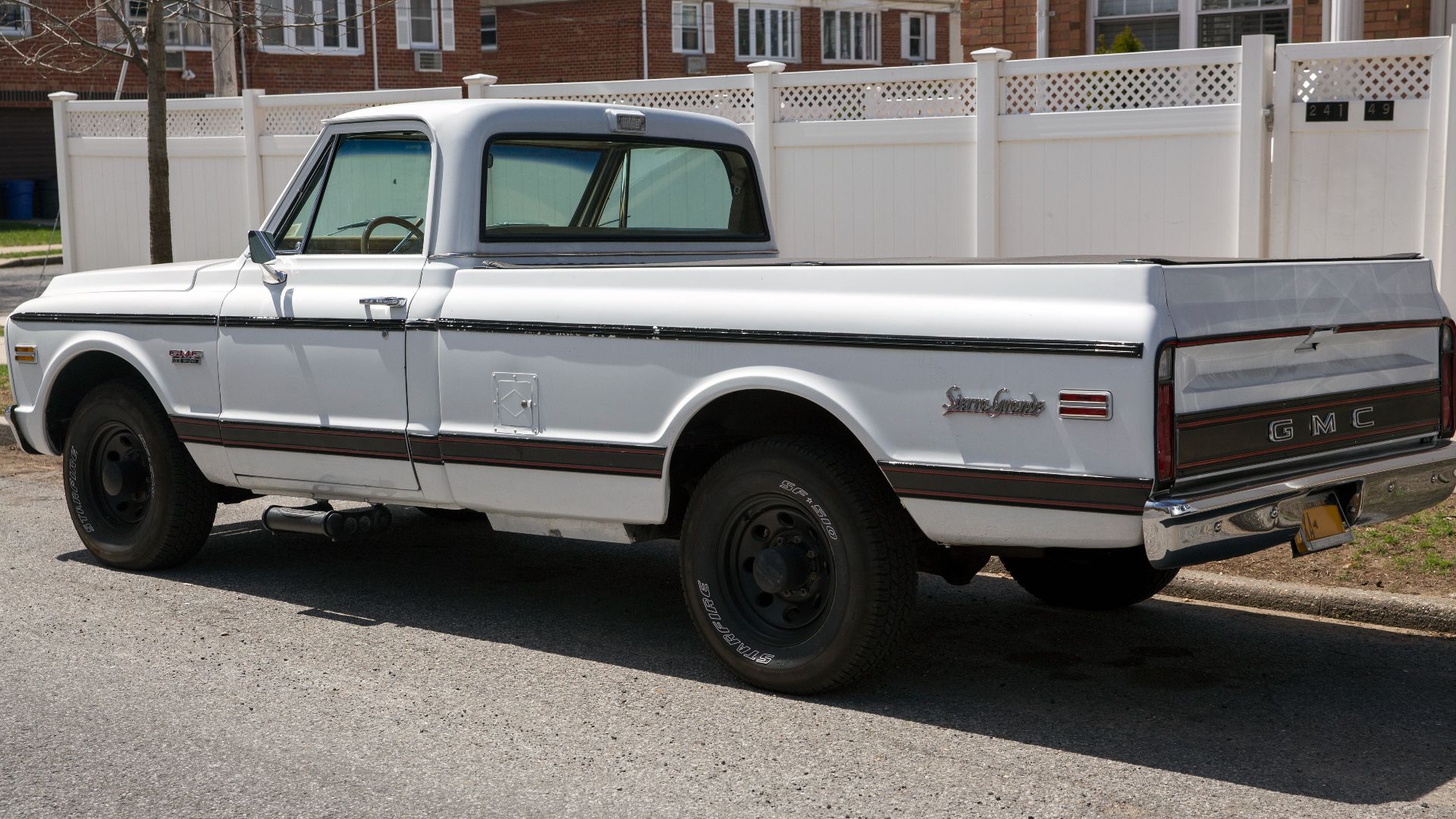 16. GMC Sierra Grande de 1970