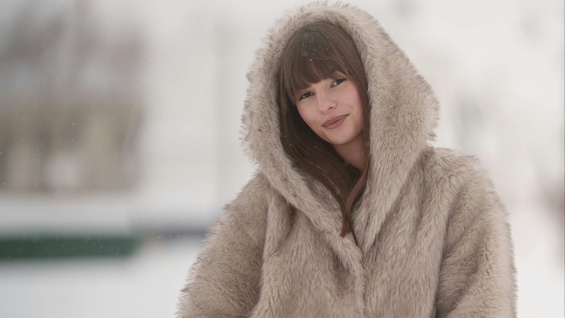 1. Manteaux oversize en fausse fourrure