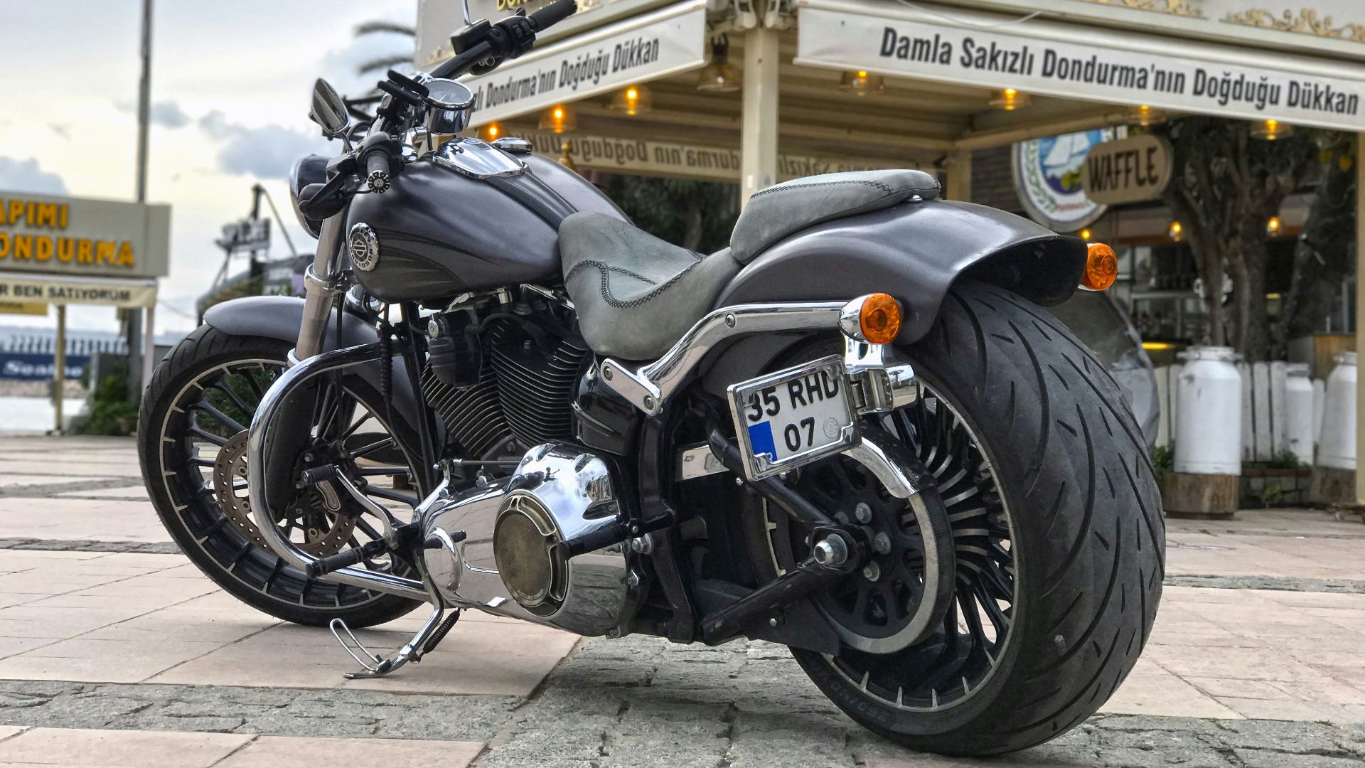 14. Harley-Davidson Fat Boy 117
