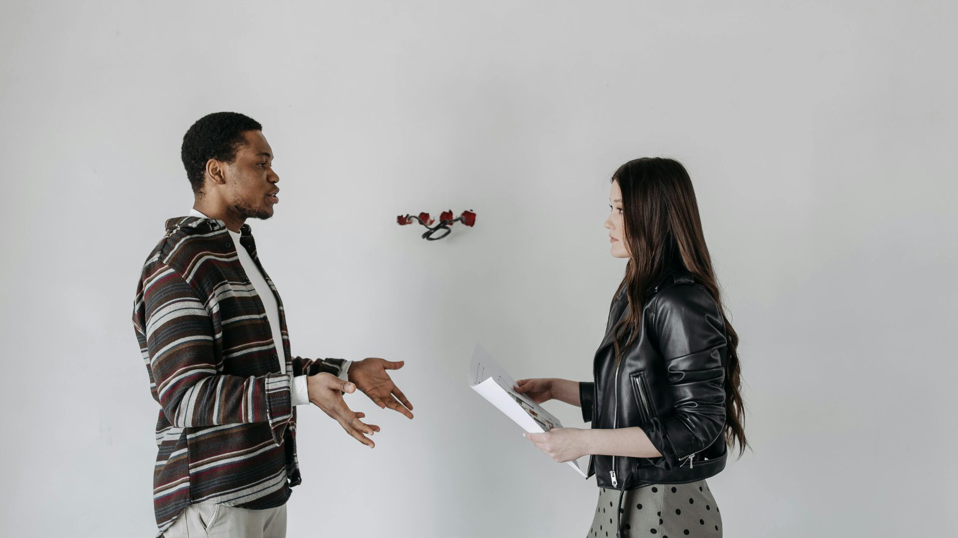 4. Ils disent trop souvent « Je ne suis pas jaloux »