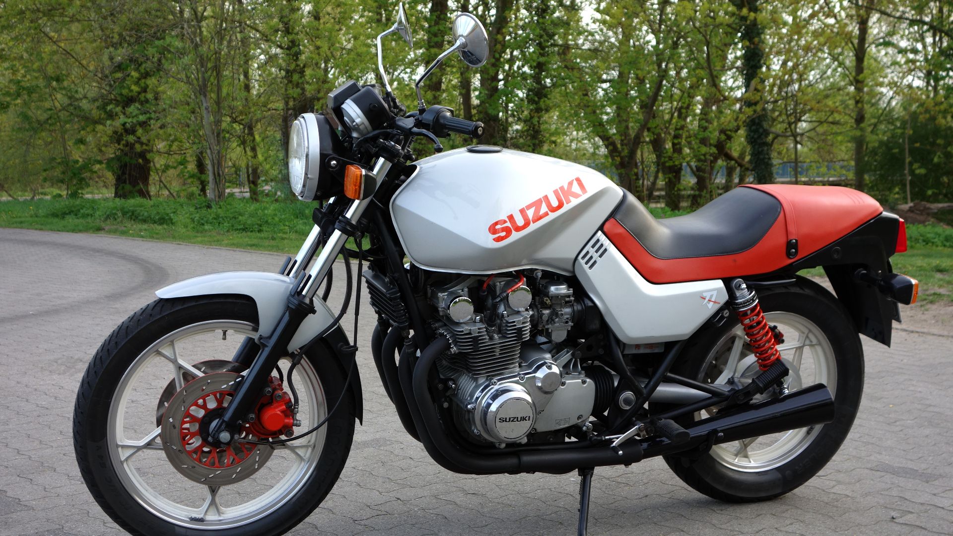 16. Suzuki Katana