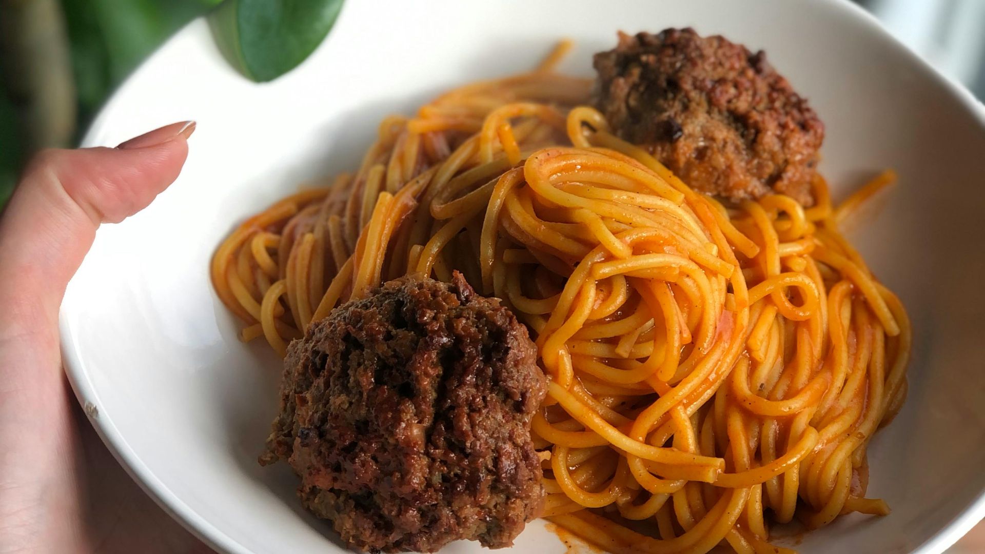 6. Spaghetti géant et boulettes de viande
