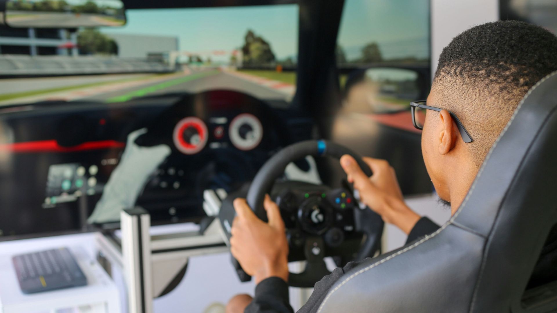 9. Ingénieur en simulation