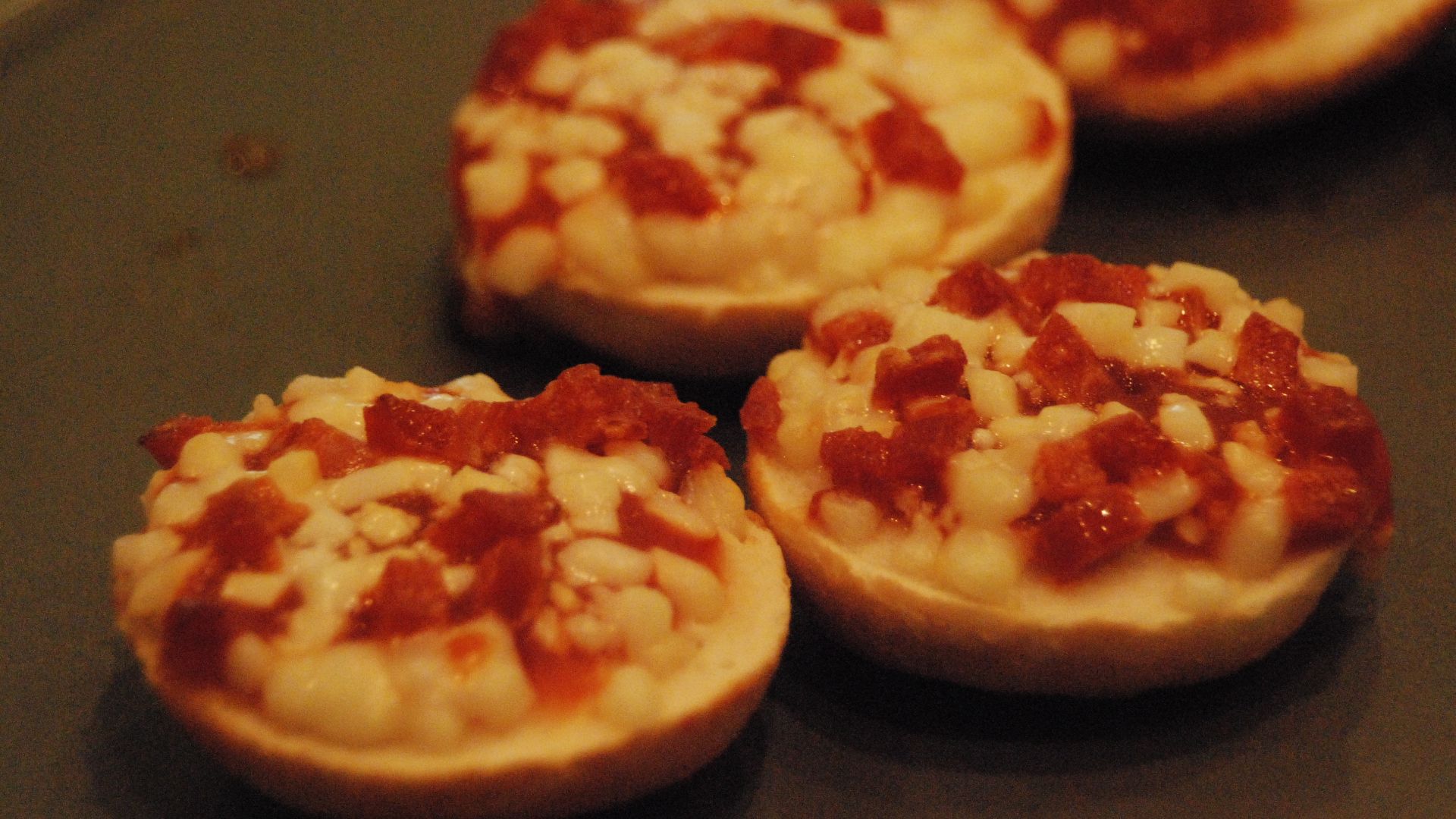 12. Bagels à la pizza