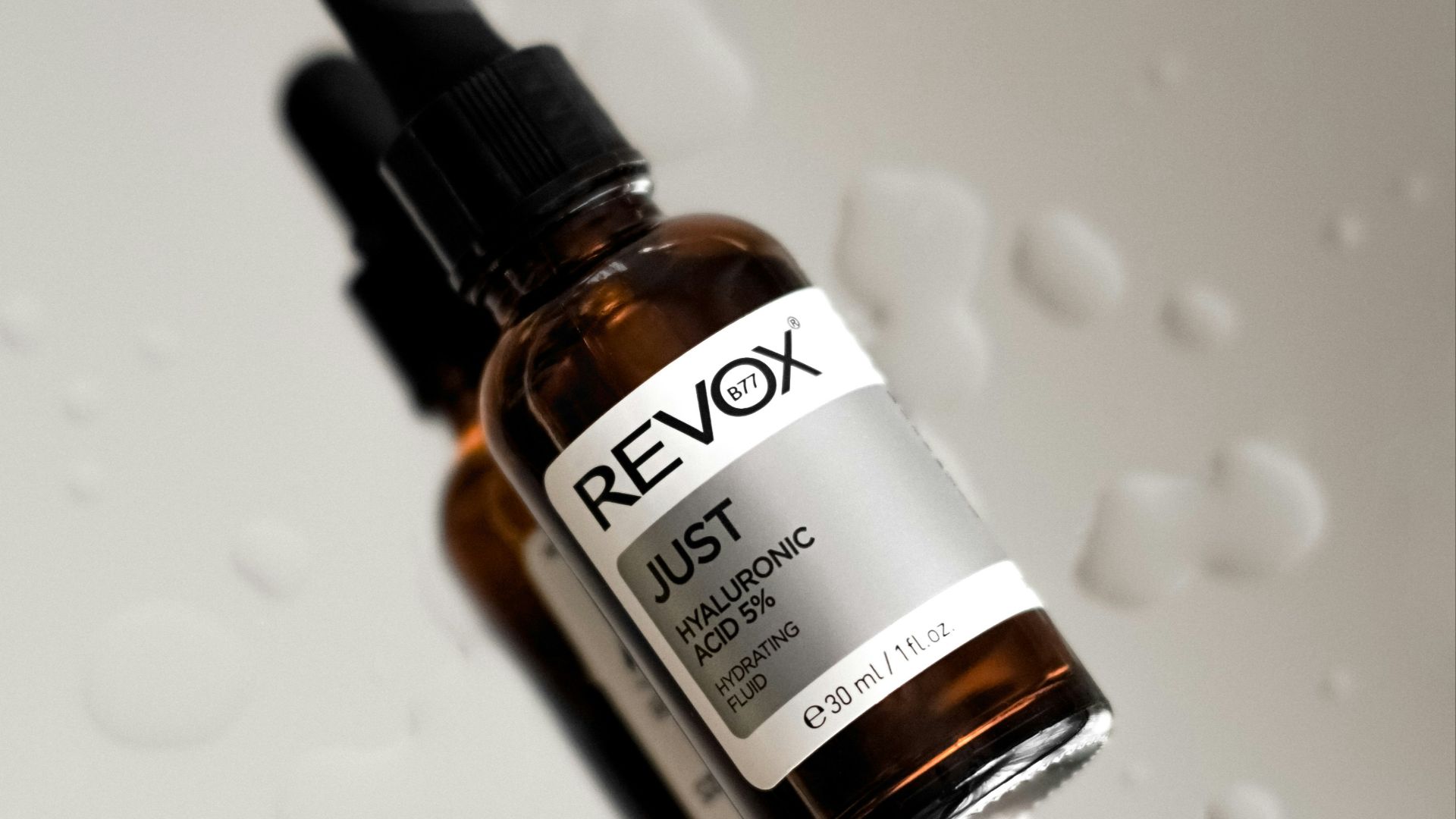 1. Optez pour un sérum à l'acide hyaluronique