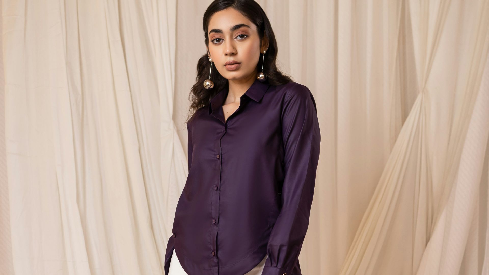 2. Chemise boutonnée impeccable