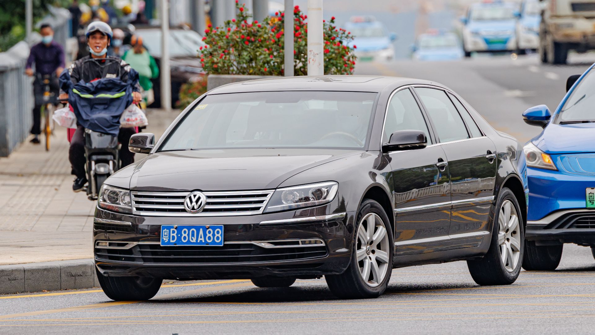 1. Volkswagen Phaeton