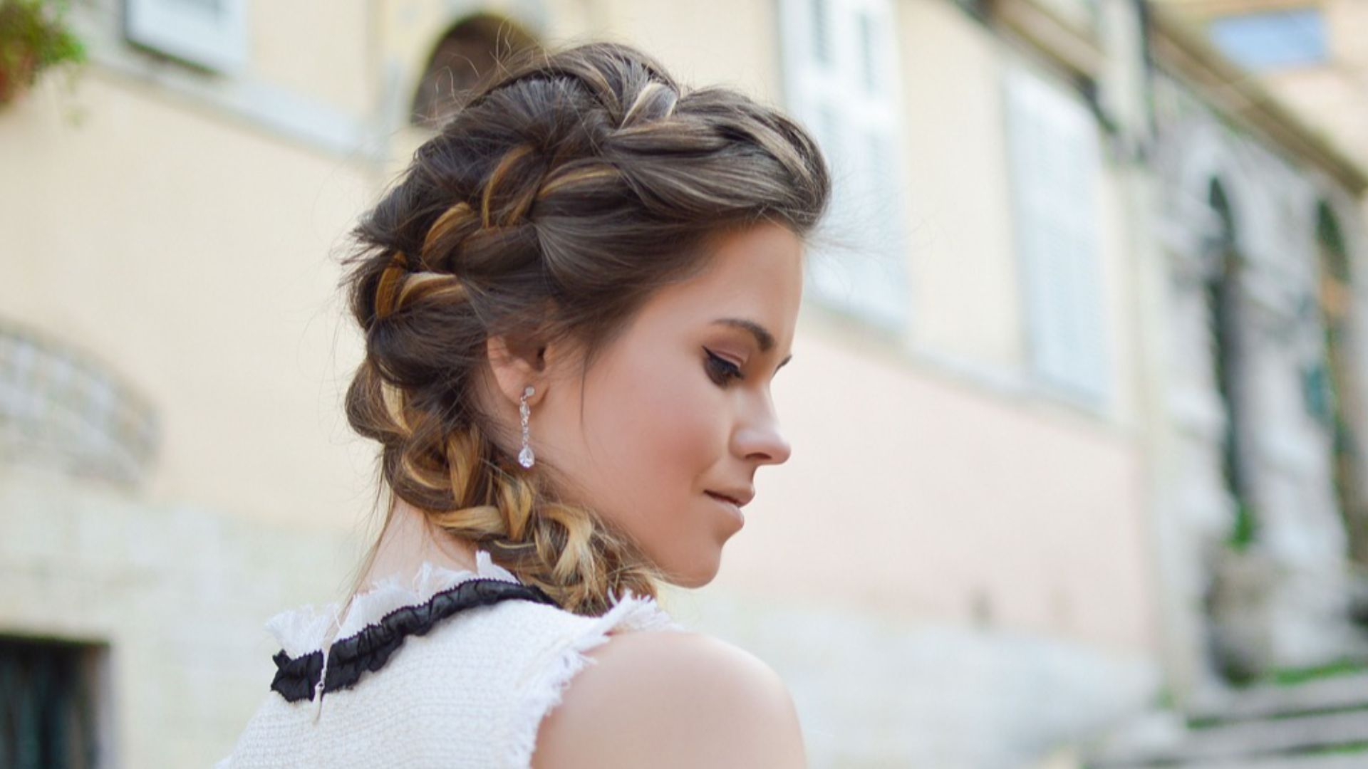 18. Tresse sur le côté