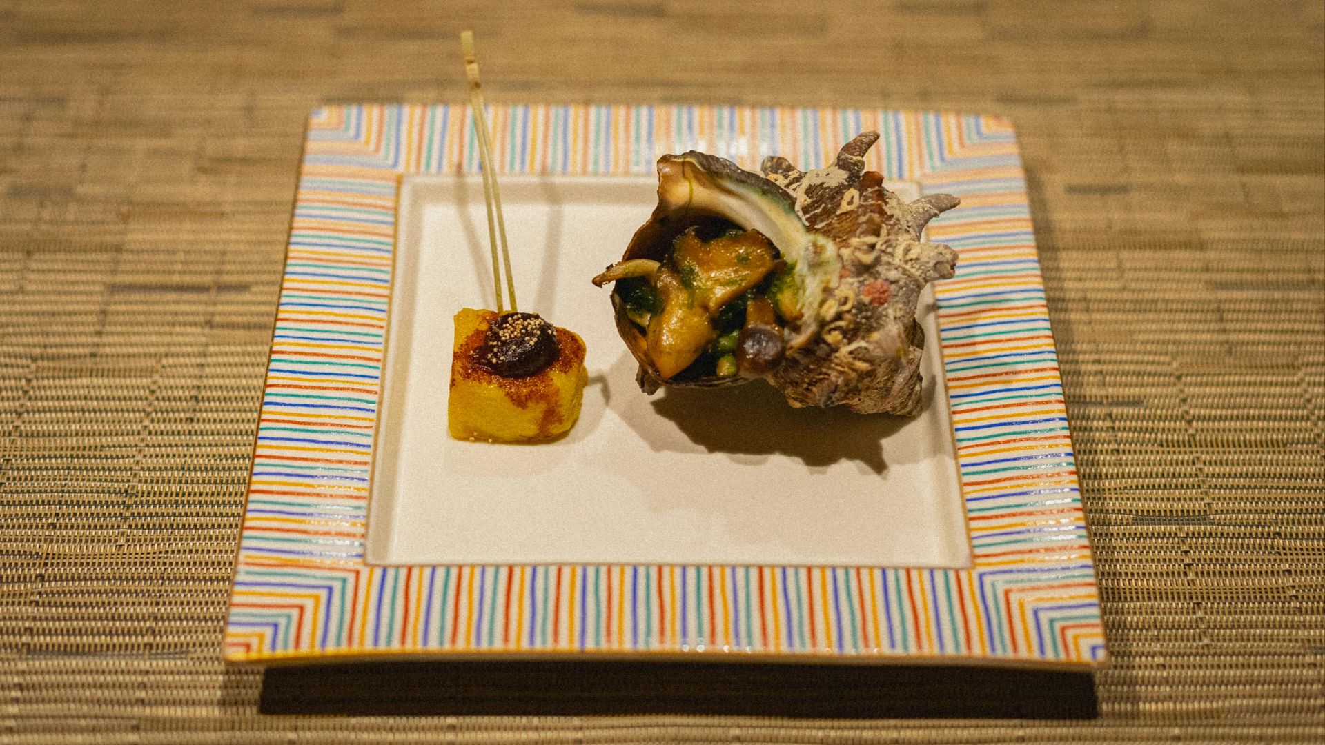 9. Une assiette plate spéciale