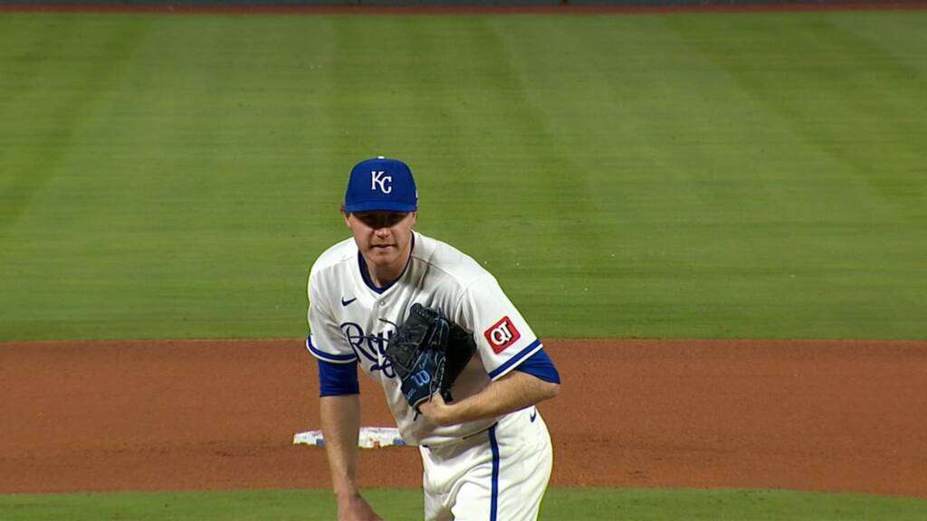 Quebec native Eric Cerantola records his first strikeout in MLB