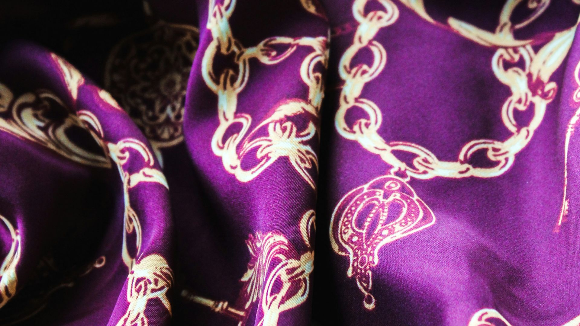 17. De magnifiques foulards en soie