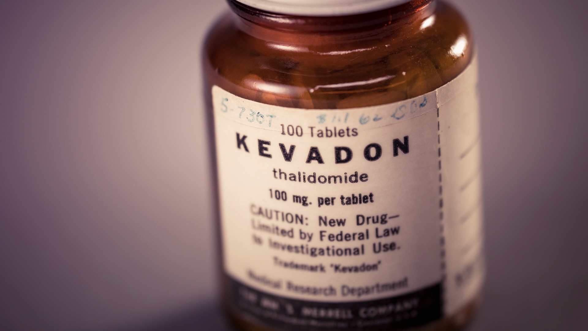 5. La thalidomide contre les nausées matinales