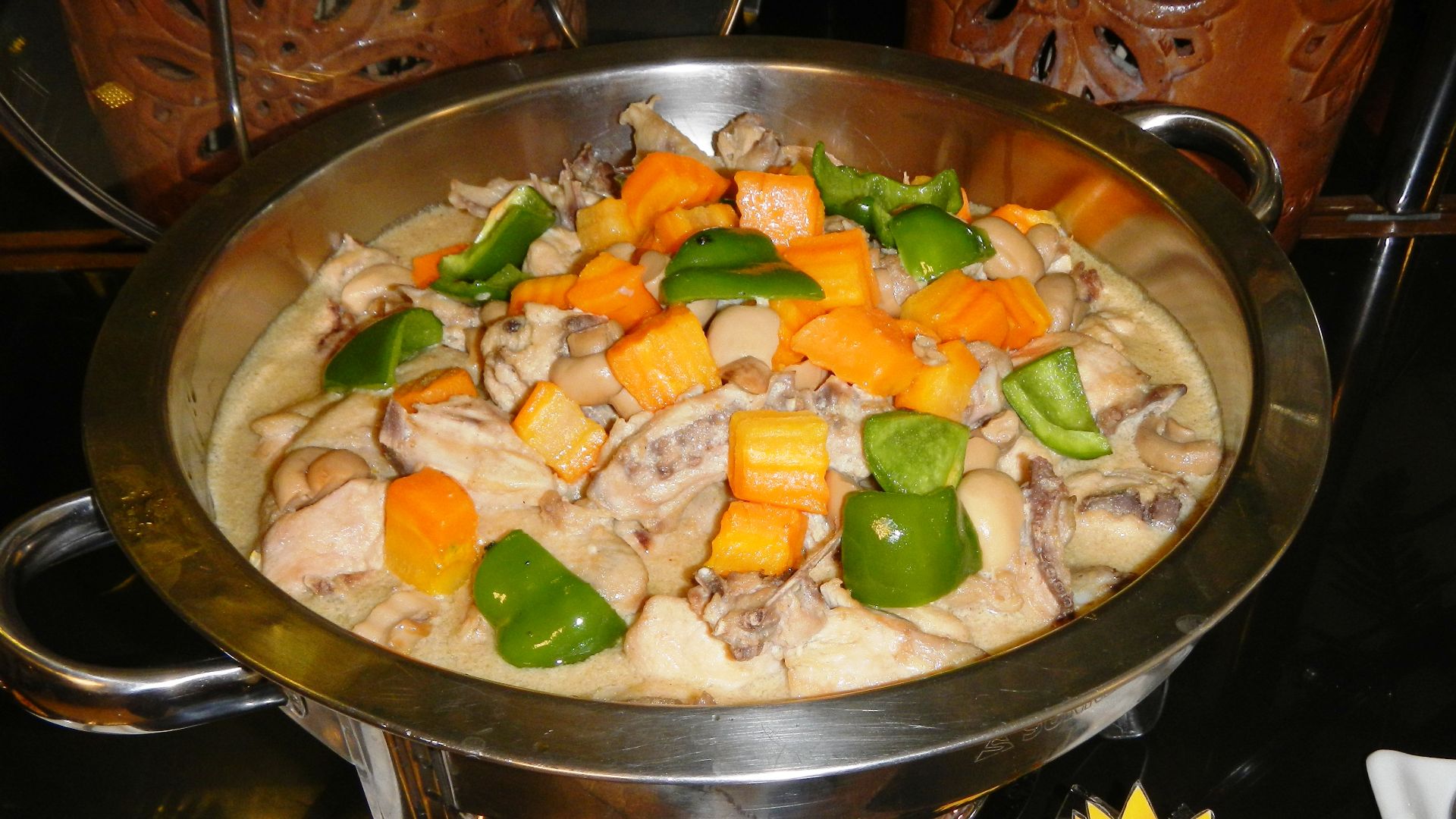 13. Poulet à la King