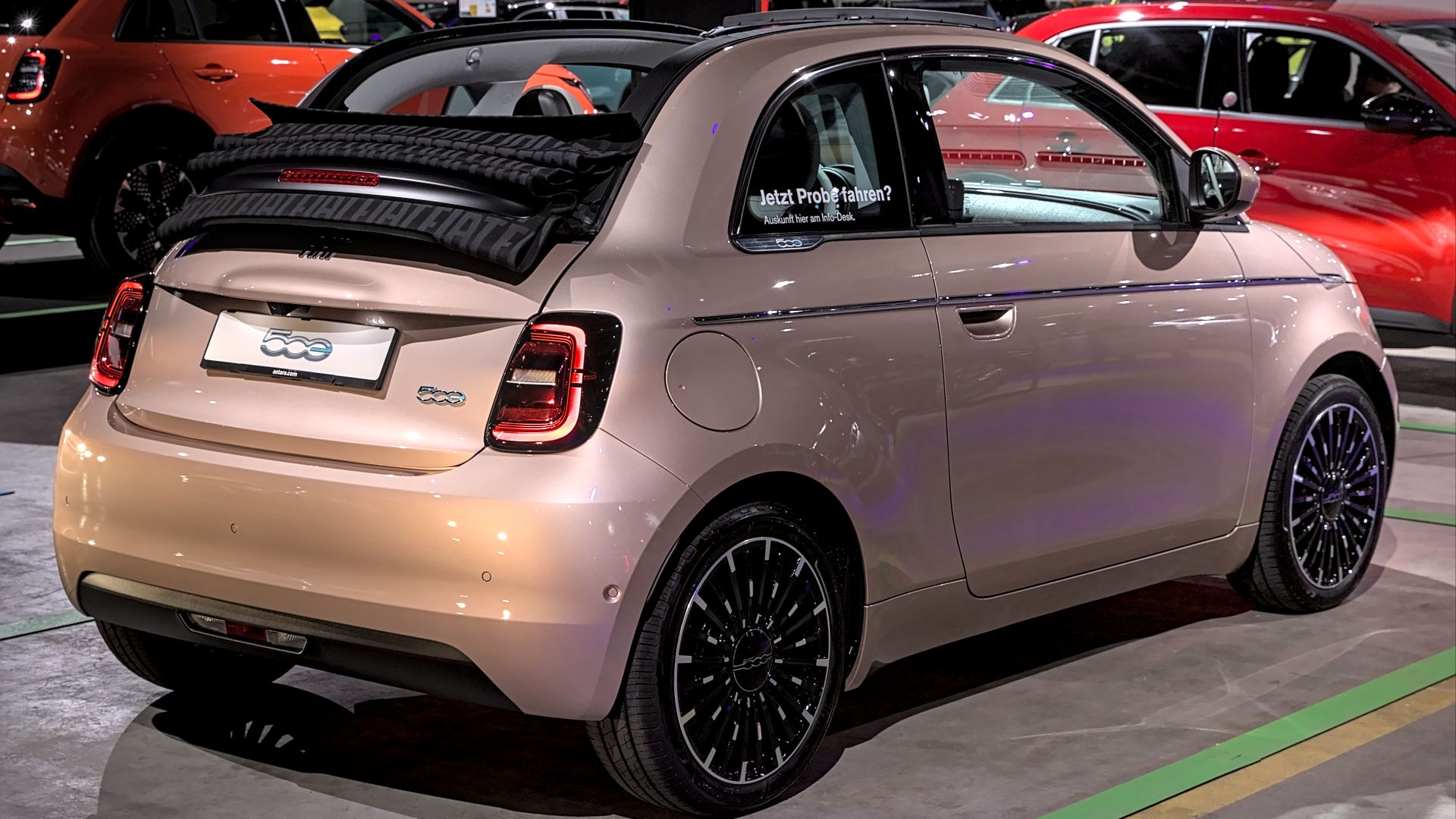 12. Fiat 500e Édition collector Giorgio Armani
