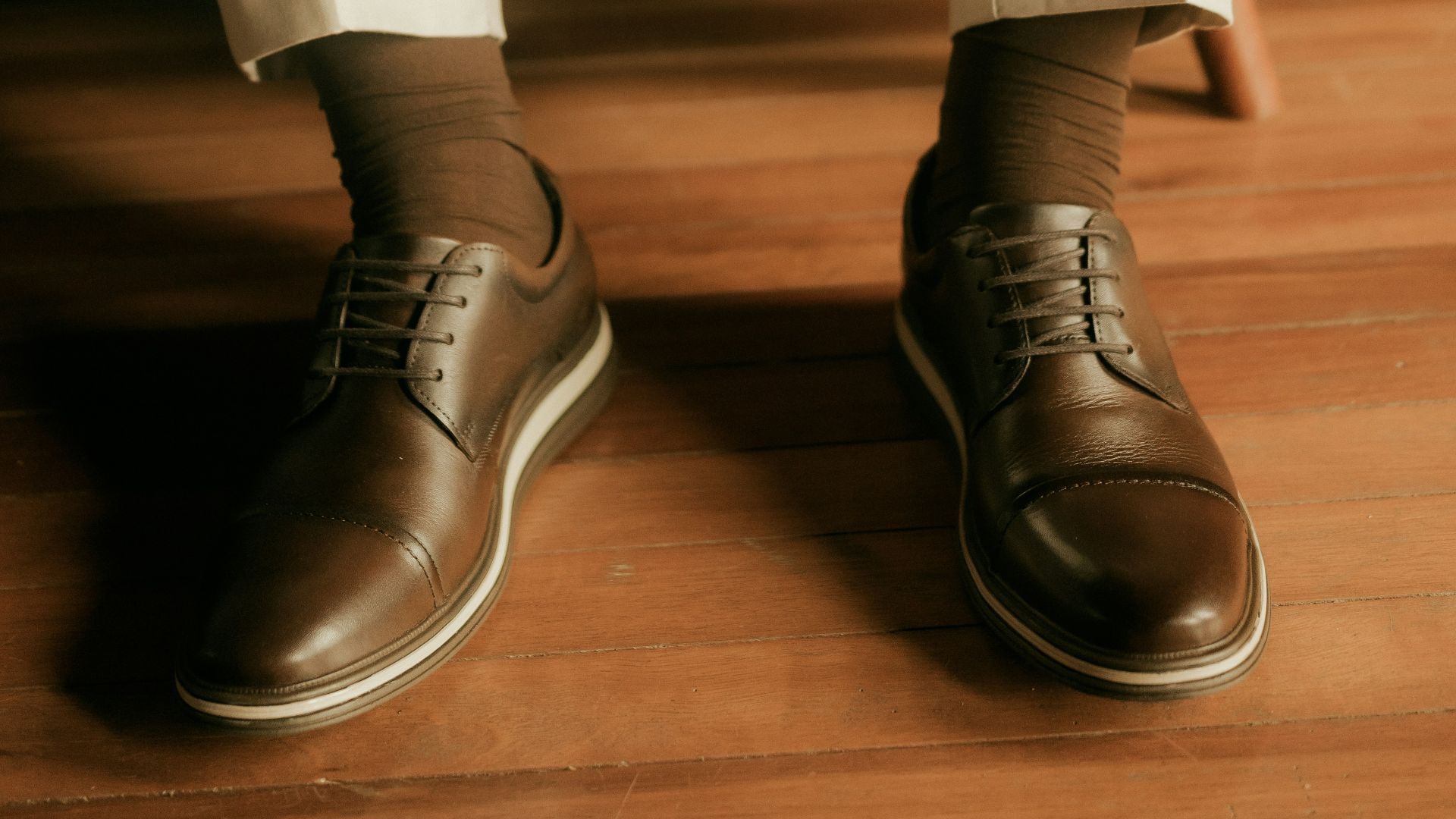 7. Des chaussures de ville appropriées