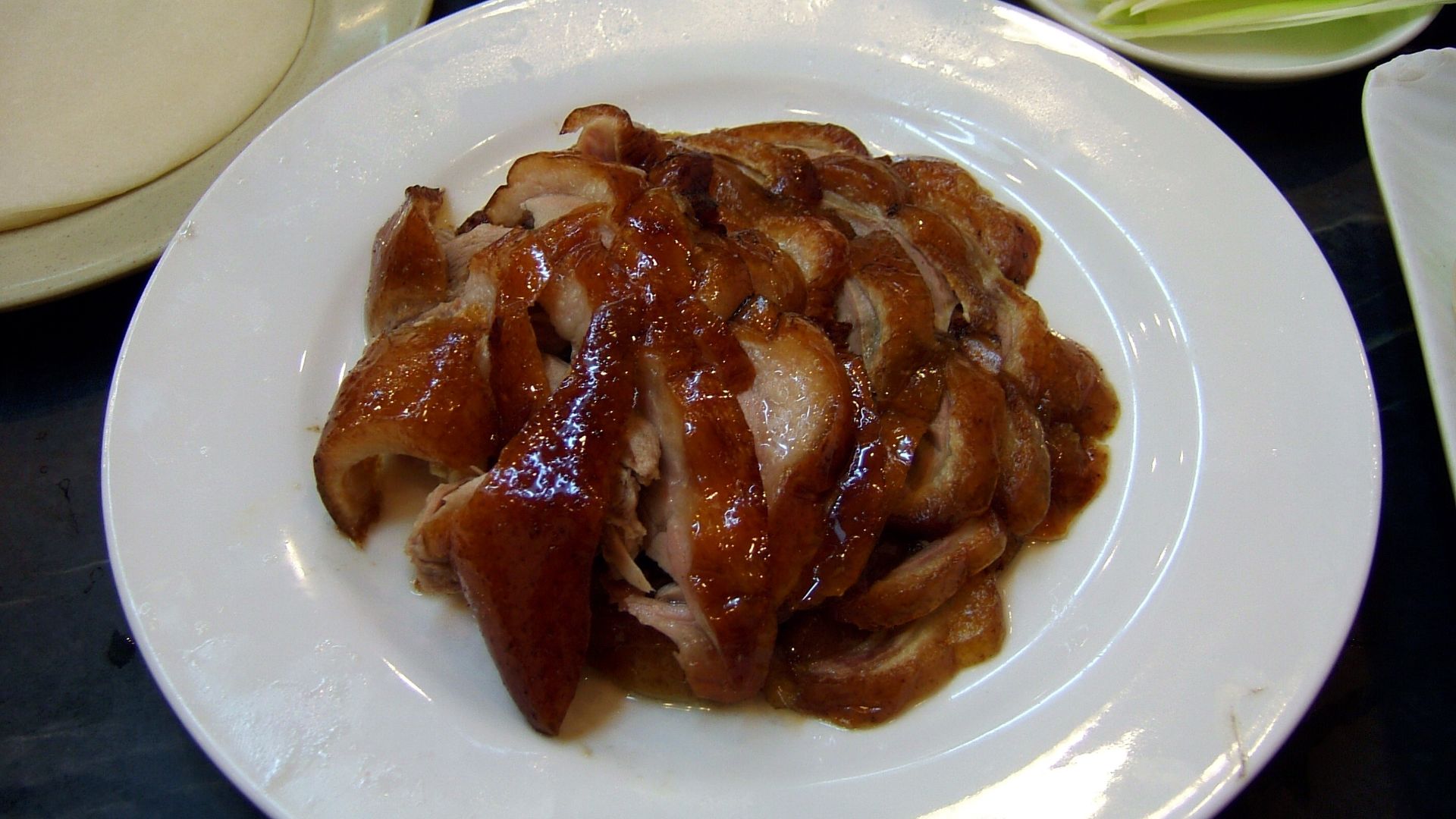 8. Canard laqué (servi dans des restaurants non spécialisés)