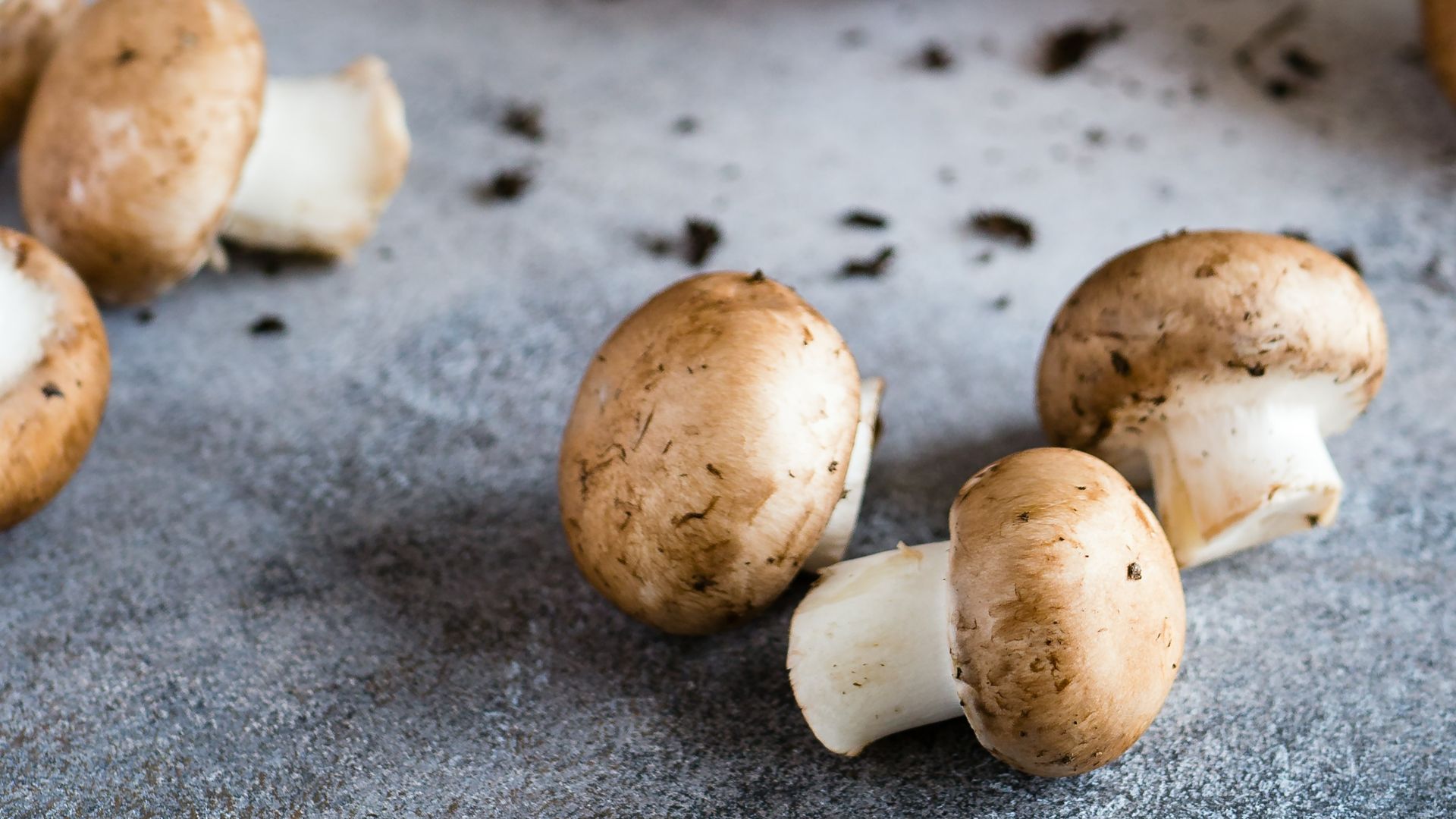 13. Champignons sautés