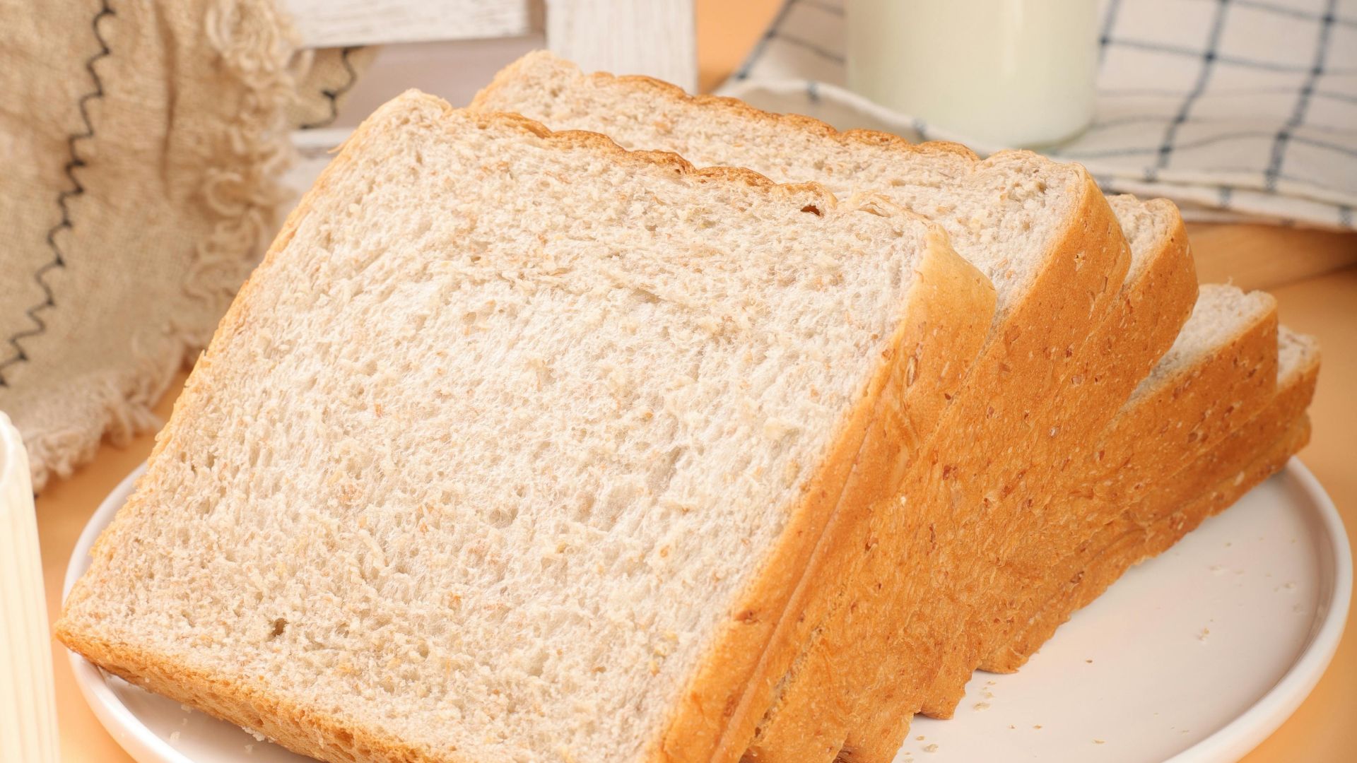 12. Du « pain de blé » composé en grande partie de farine raffinée