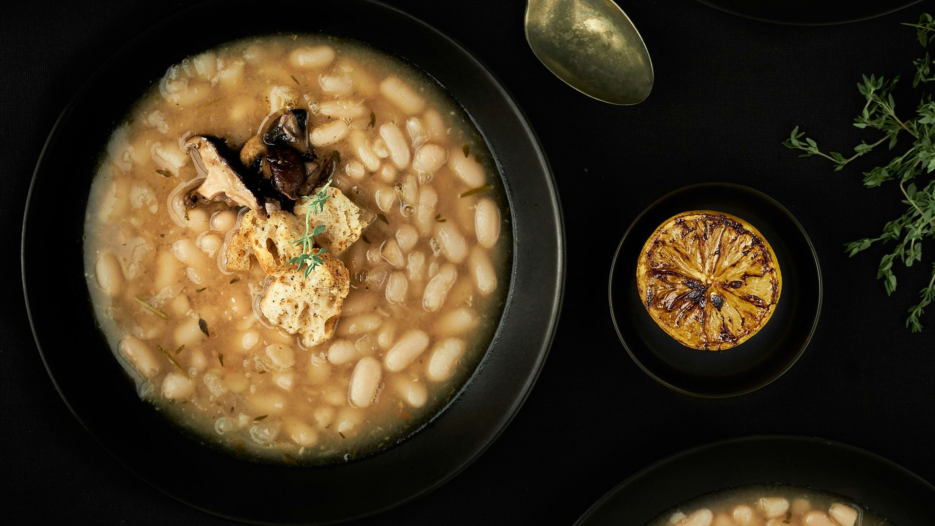4. Ajoutez des haricots à vos soupes