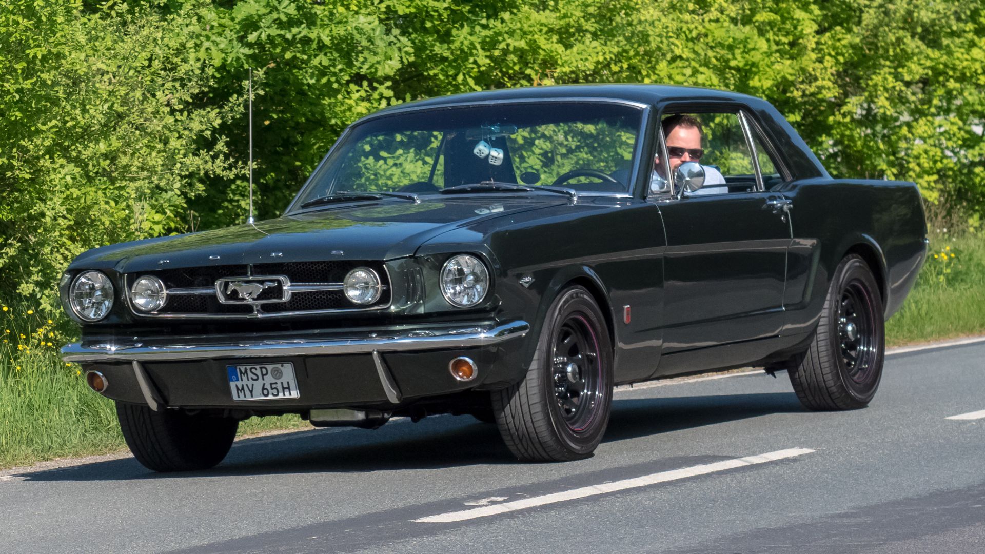 2. Ford Mustang GT