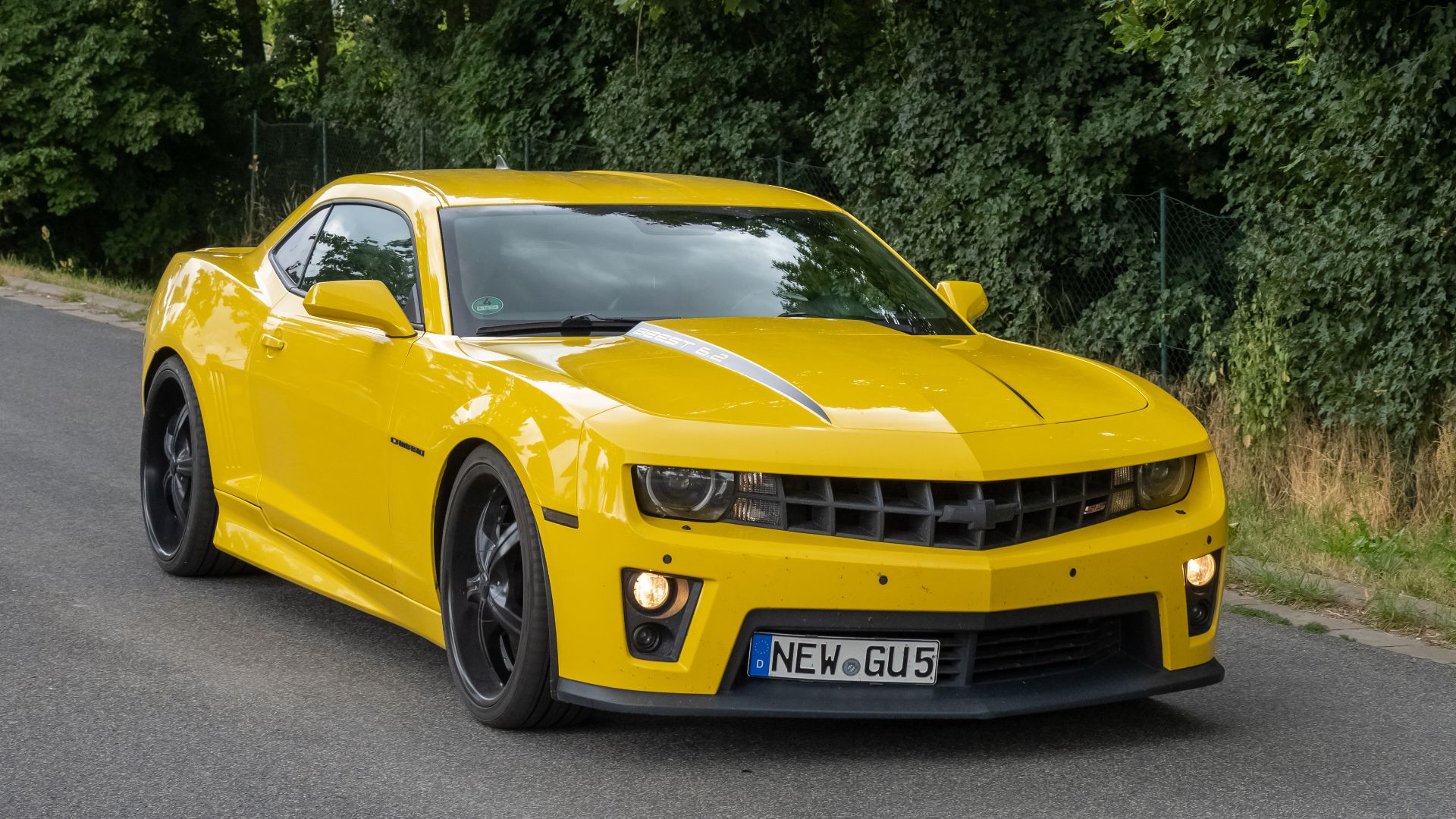 1. Chevrolet Camaro