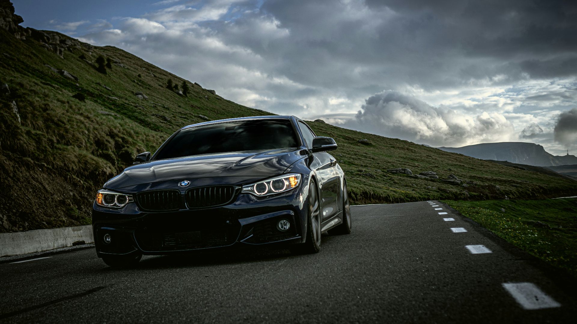8. BMW M2