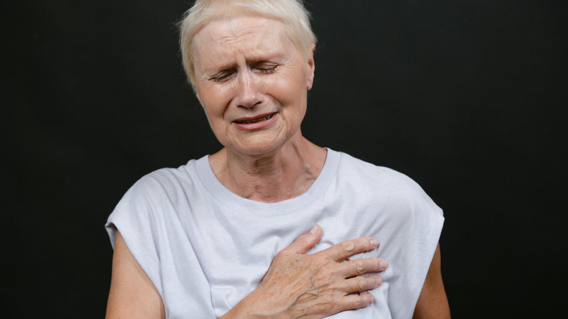 7. Essoufflement ou douleur thoracique