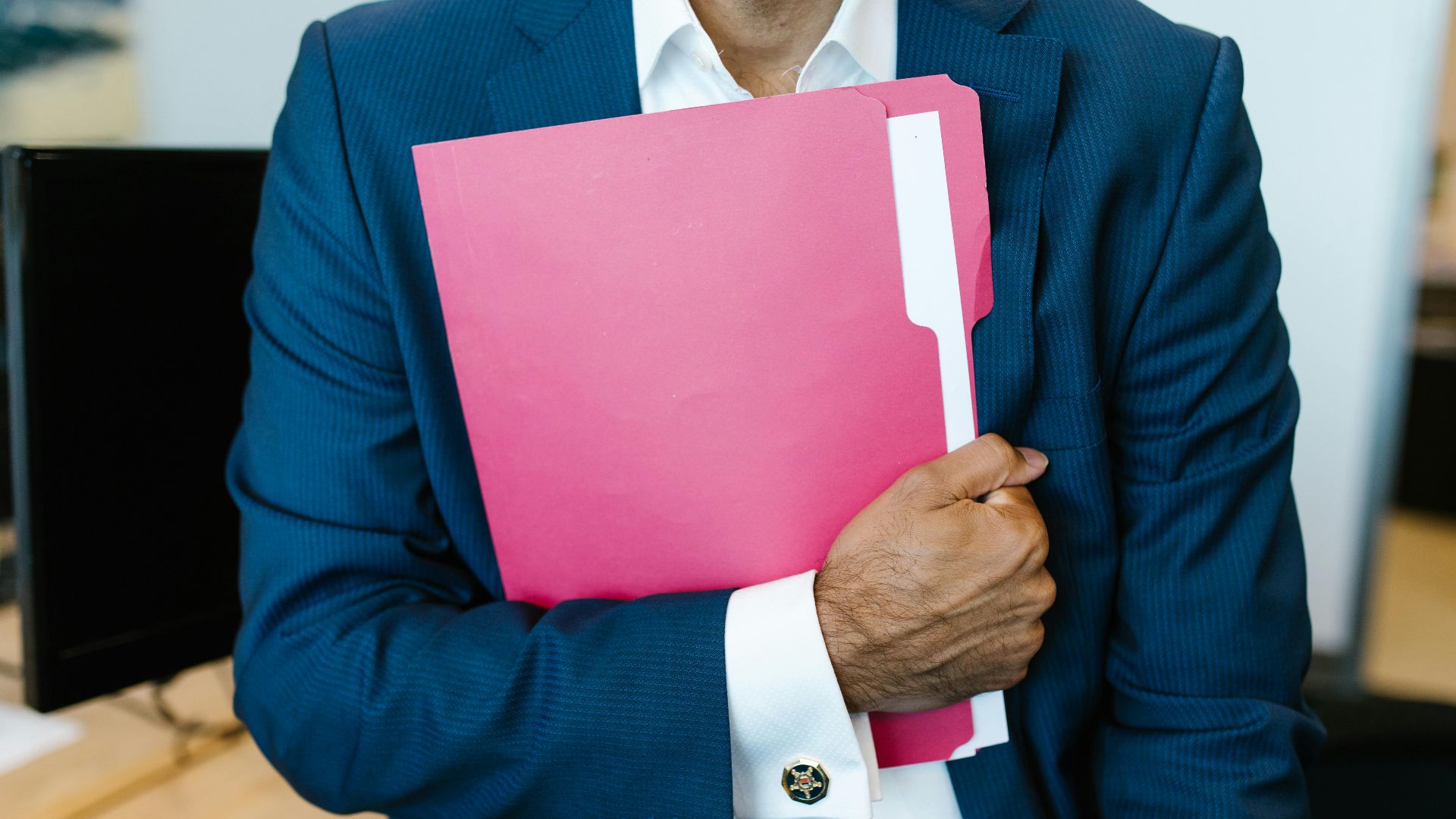 20 choses à ne jamais révéler à vos collègues de travail - La Famille Life