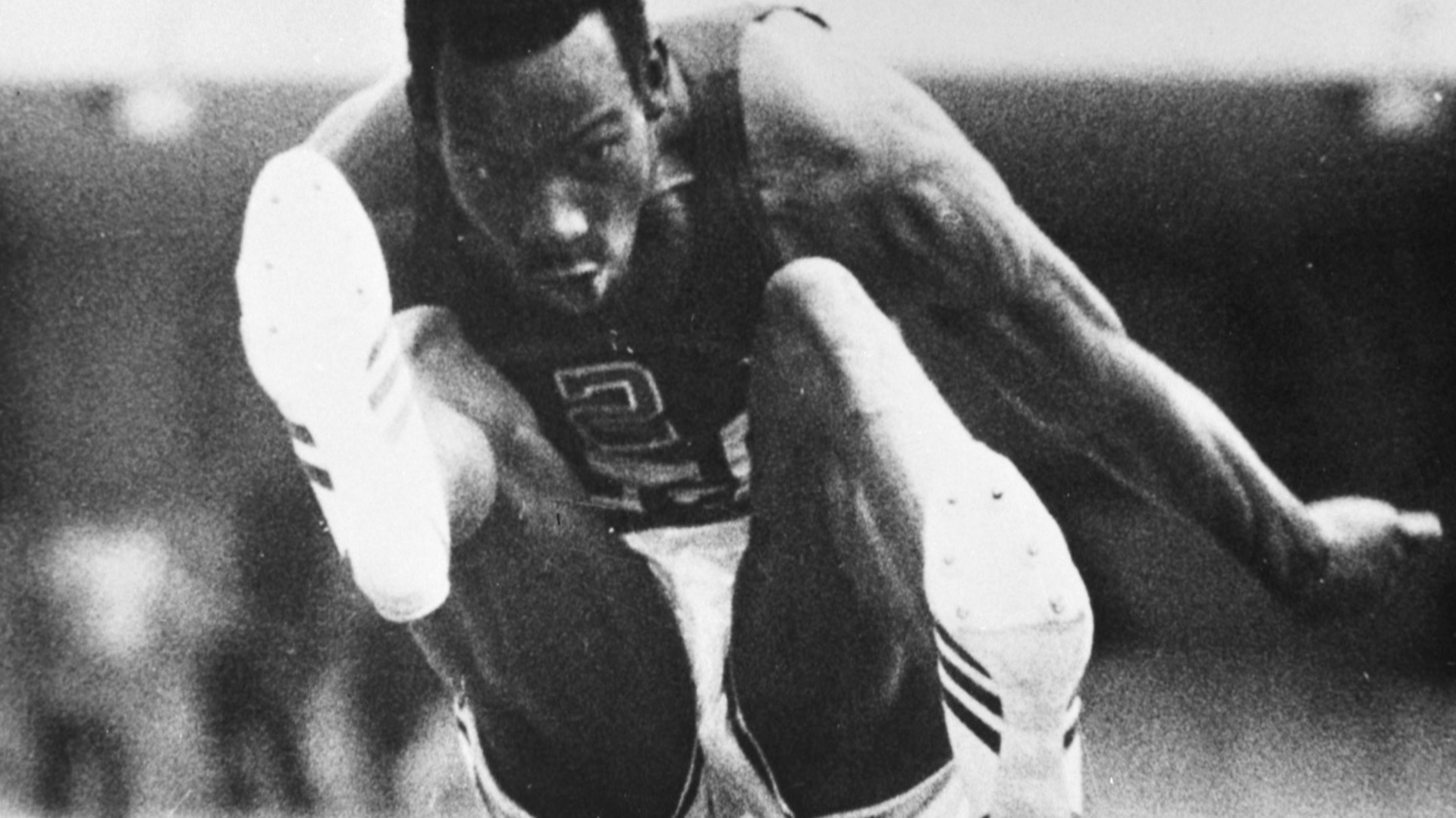 8. Le saut en longueur de Bob Beamon aux Jeux olympiques de 1968