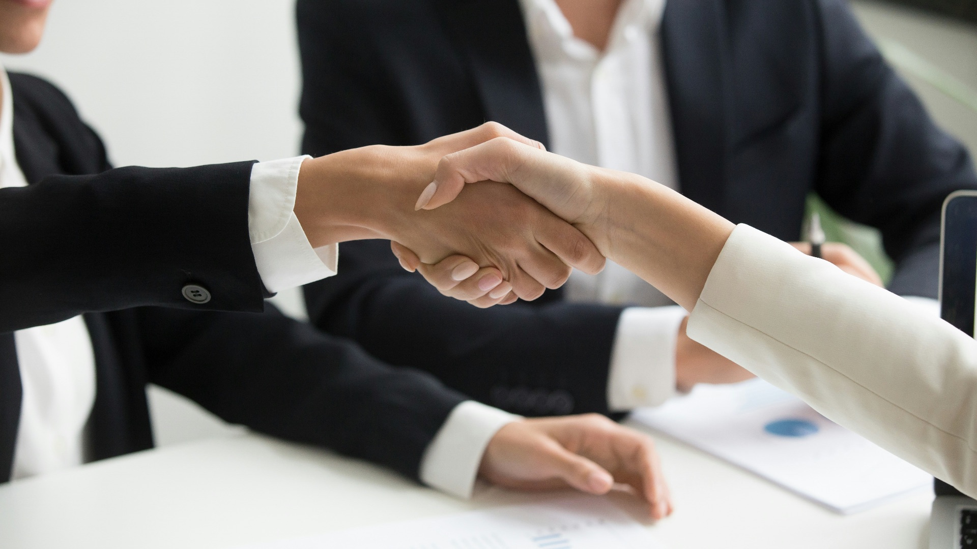 10. Nouer des relations solides