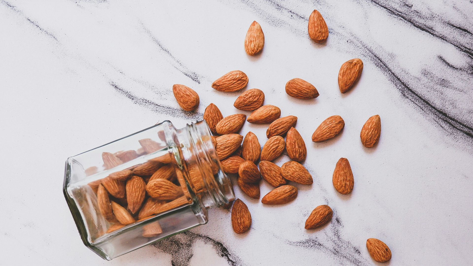 14. Amandes