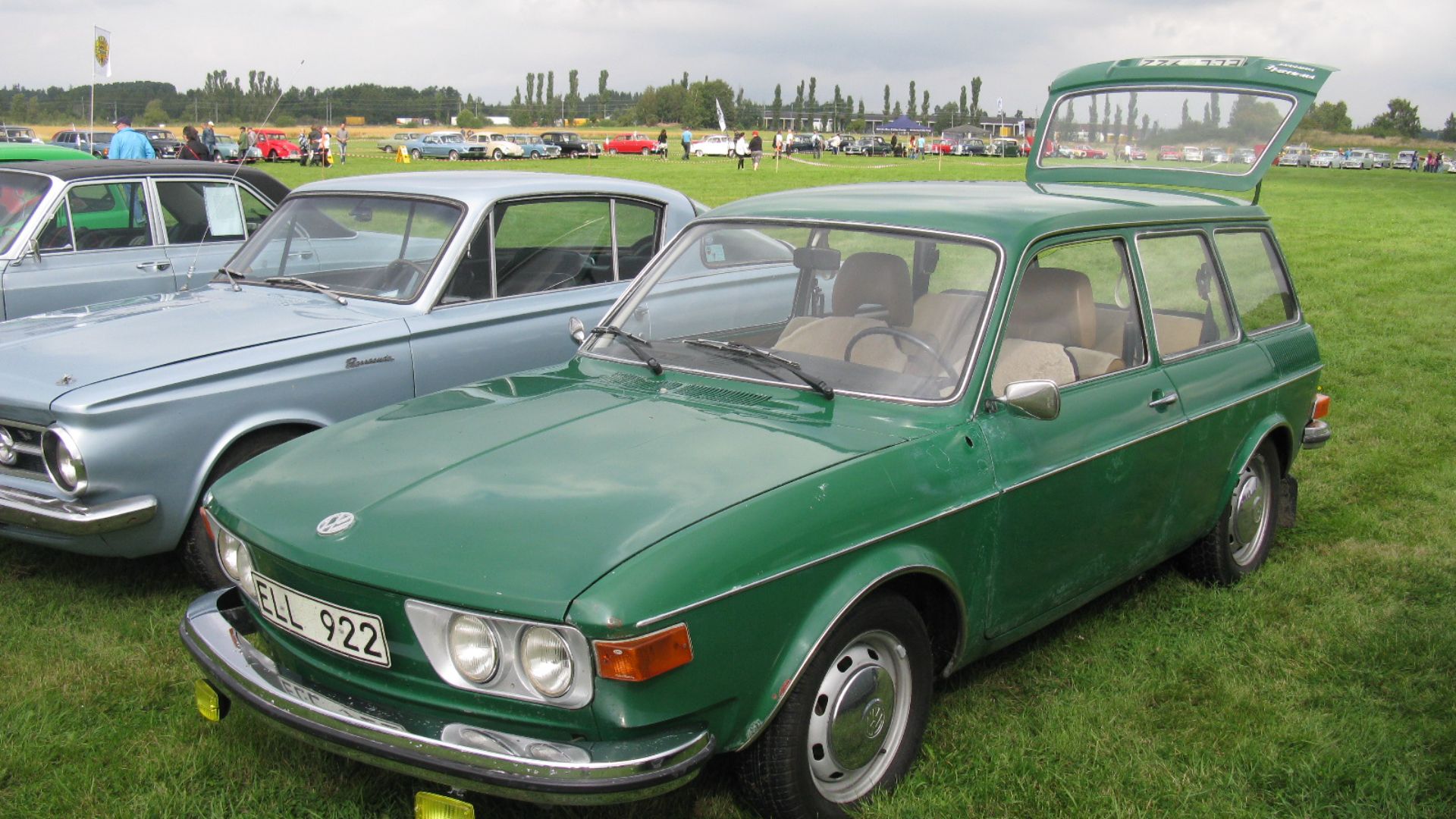 14. Volkswagen 412