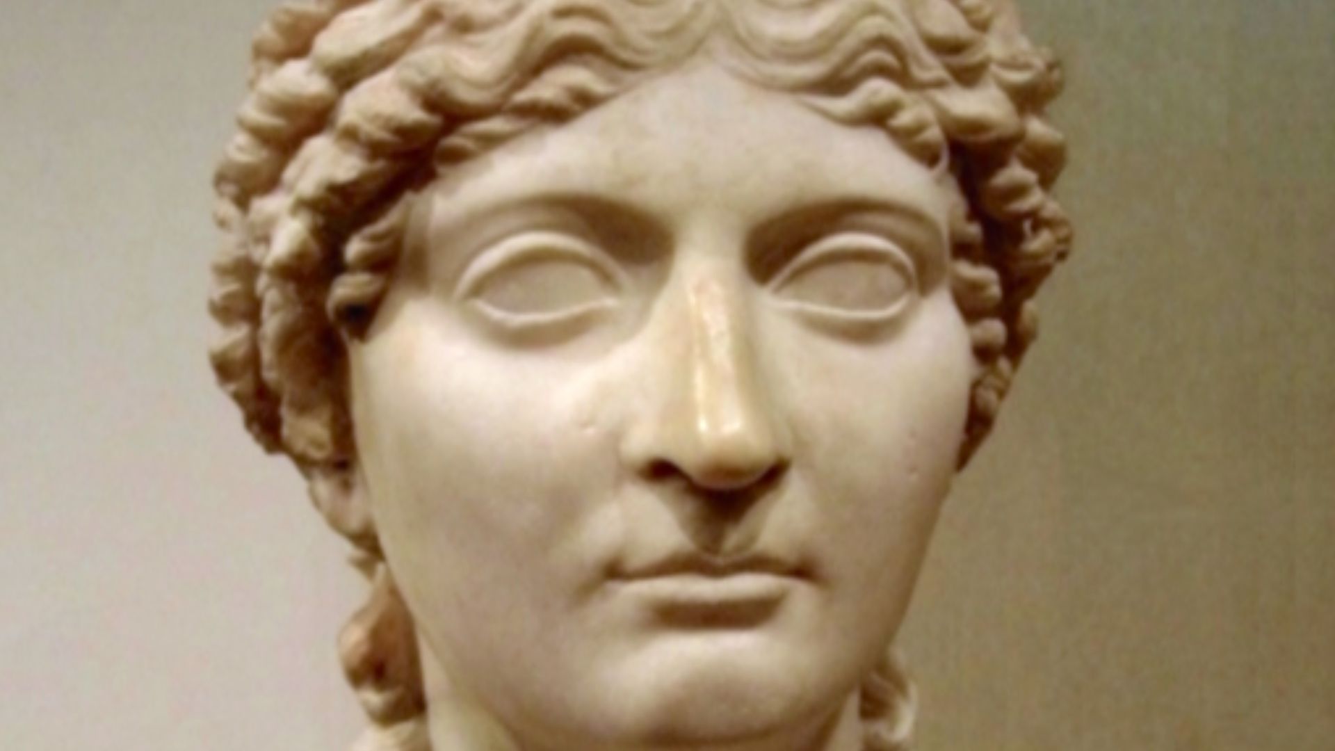 11. Agrippine la Jeune