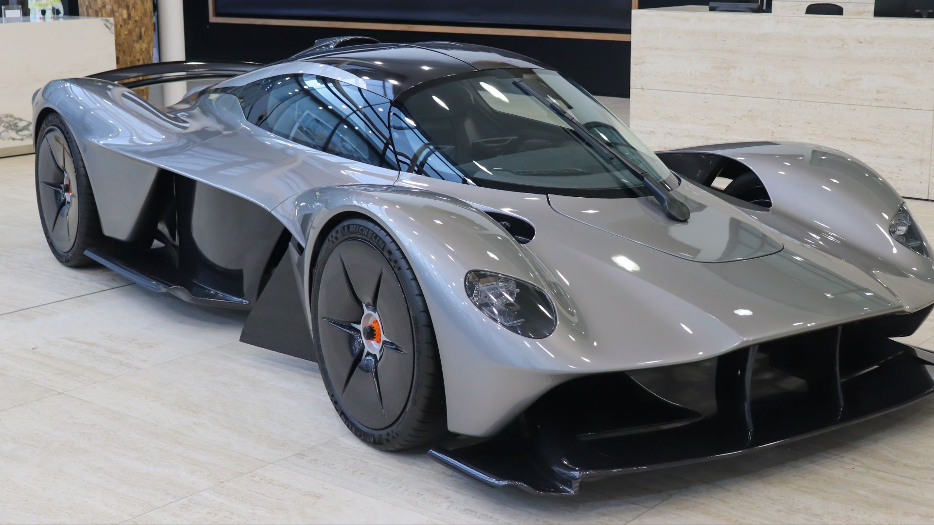 18. Aston Martin Valkyrie